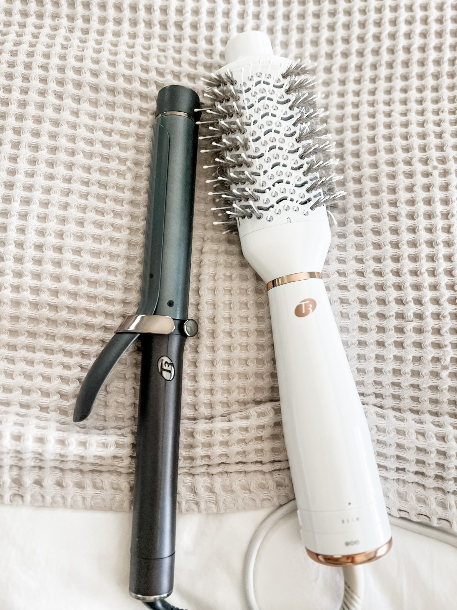 I love T3 hair tools and use my Aire brush regularly as well as the T3 curling iron! Both are included in the Nordstrom anniversary sale!

Blowout brush, hair tools, T3, curling iron, Nordstrom sale 

#LTKSaleAlert #LTKBeauty
