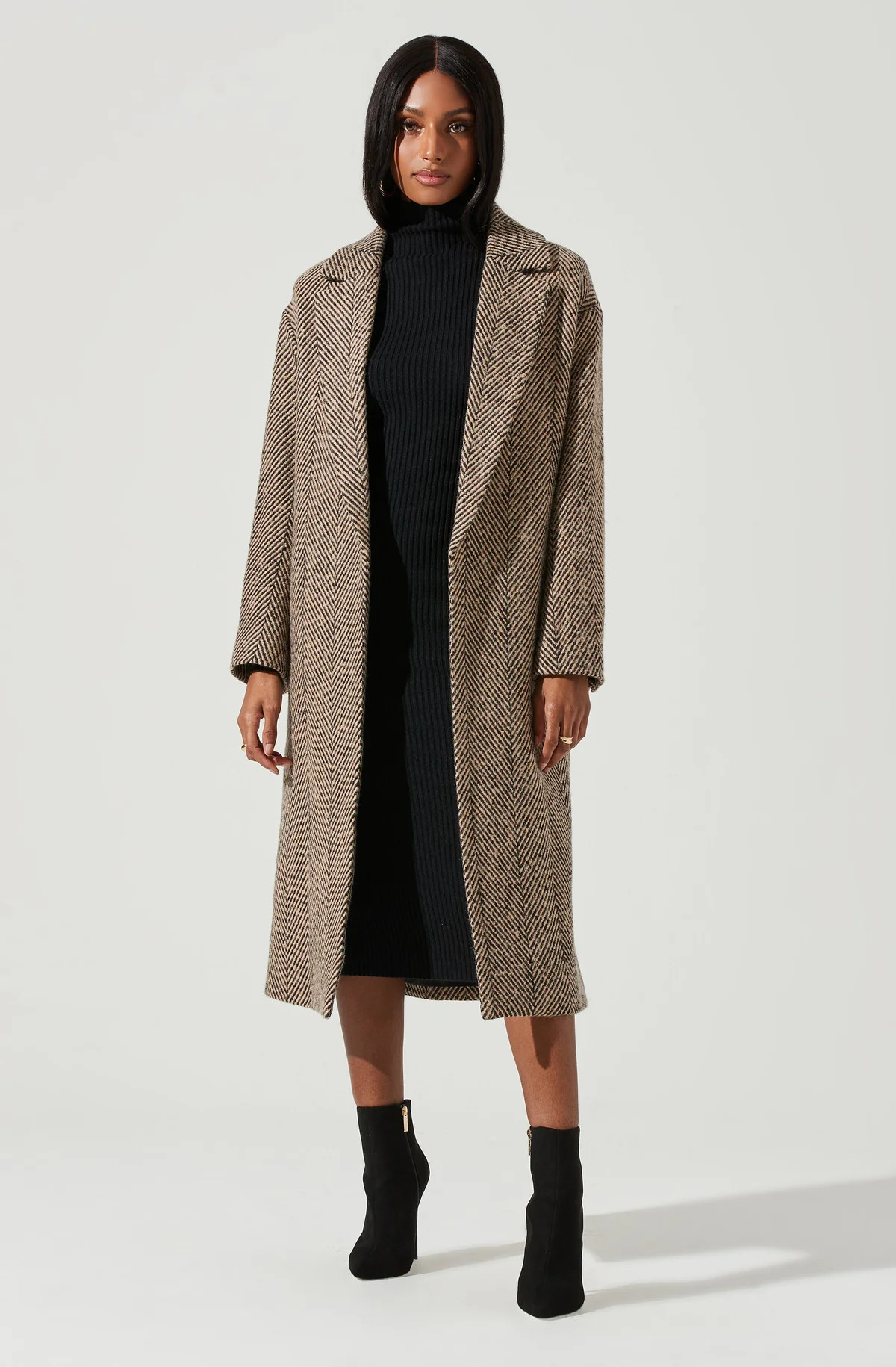 Rhodes Herringbone Tie Waist Coat | ASTR The Label (US)