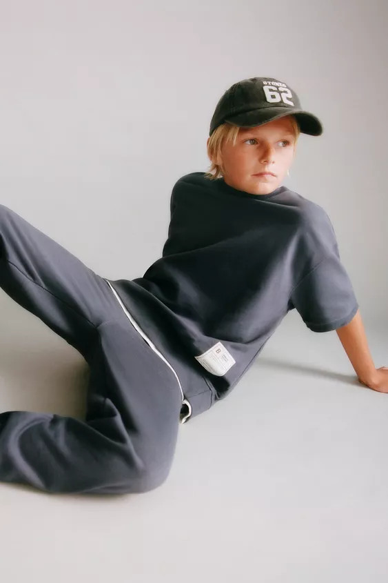 FLEECE SWEATSHIRT LABEL AND JOGGER SET | Zara US