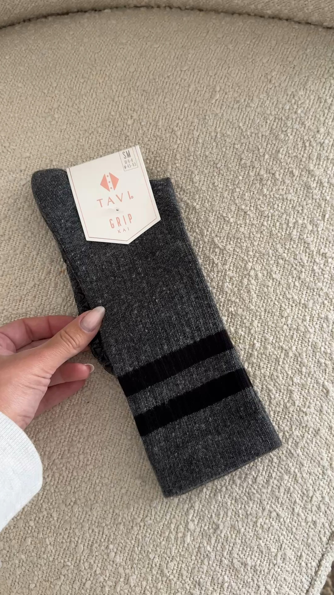 My favorite grip socks for barre. The style is really cute but the grip actually works so well, even after tons of washes!

Grip socks, barre socks, Pilates socks, fitness, active wear

#LTKActive #LTKfitnessgoals