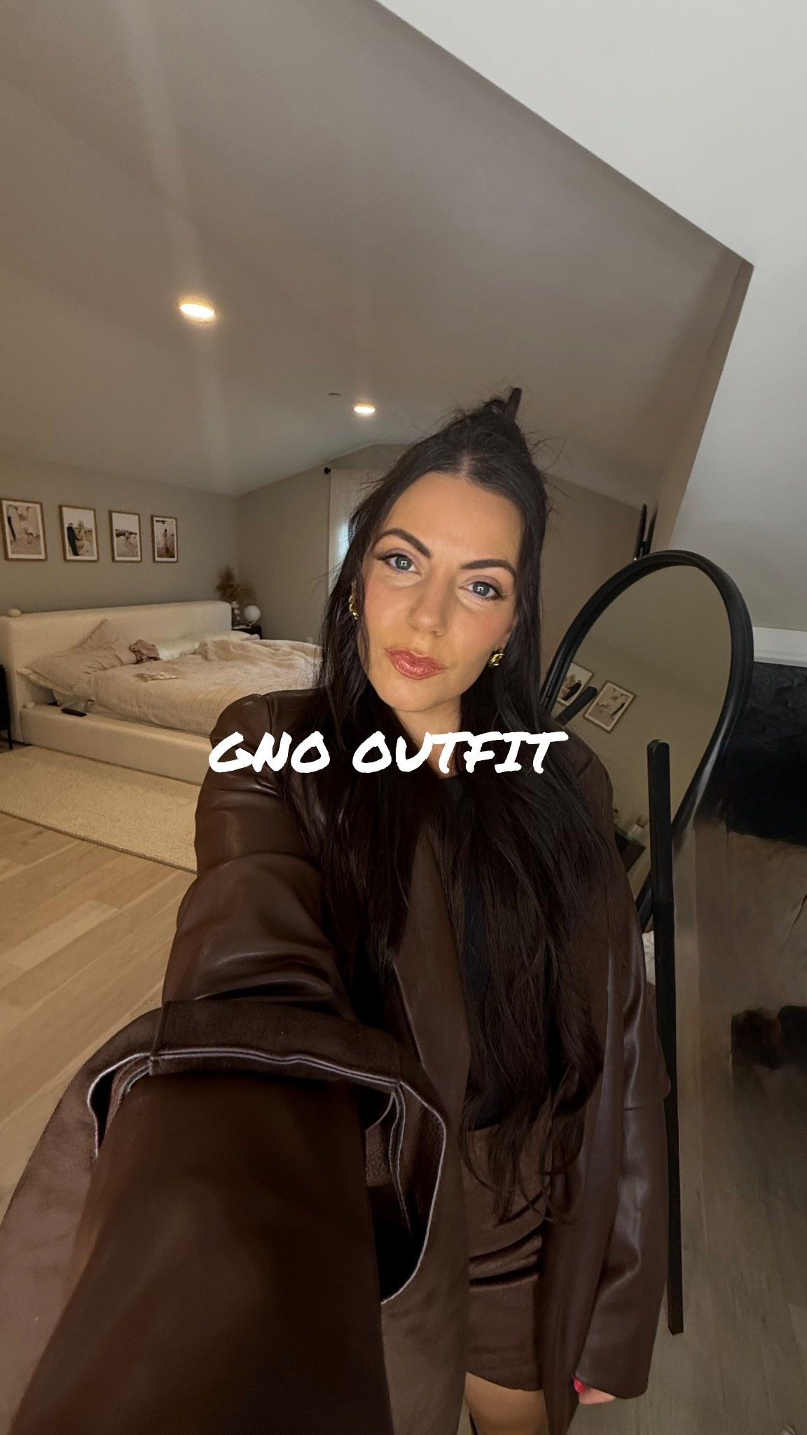 When the girls nights so good the only pic you get is running out the door 🤭

#LTKPetite #LTKFallSale #LTKSeasonal