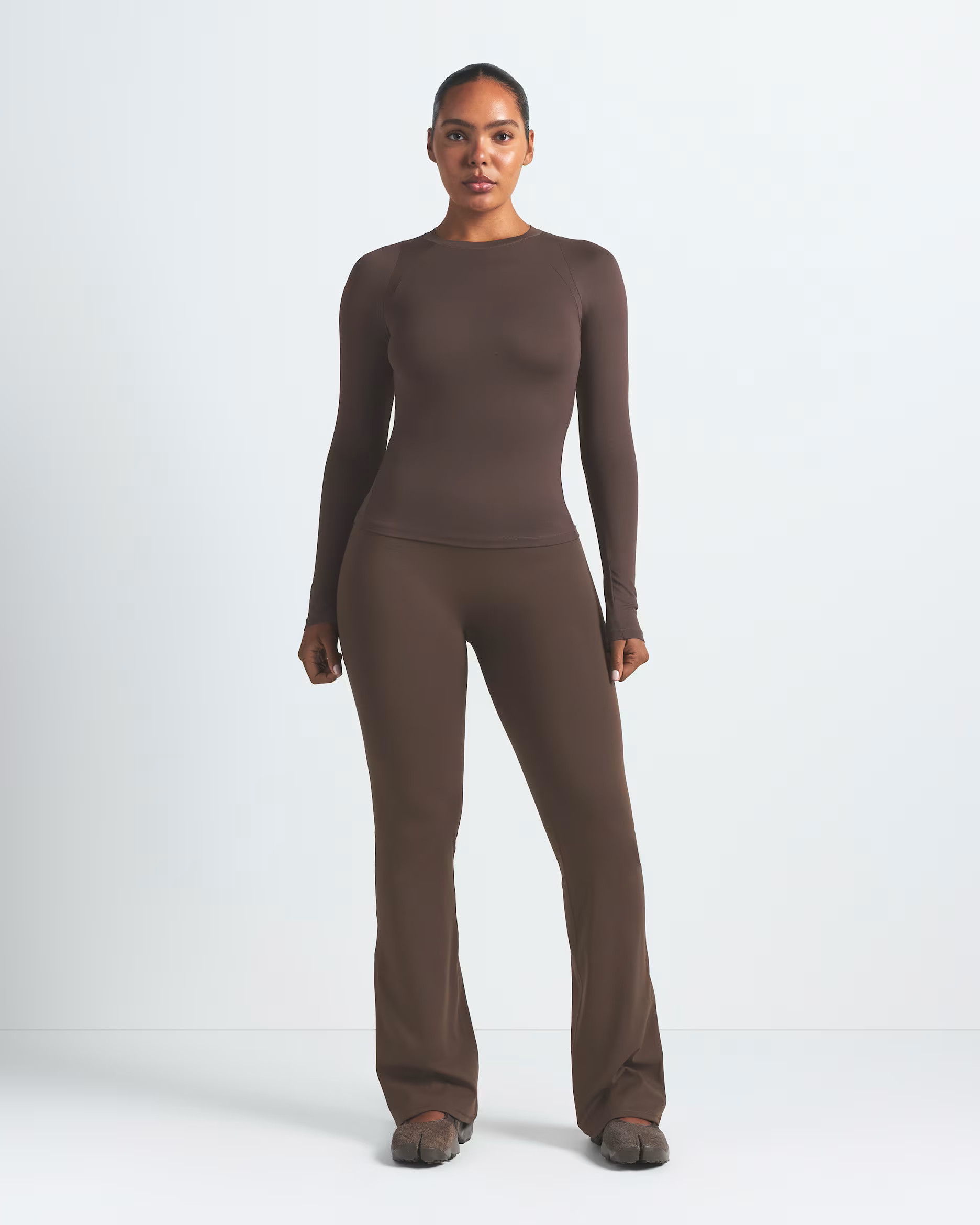 NikeSKIMS Matte Women's High-Waisted Slim Flared Leggings | Nike (US)