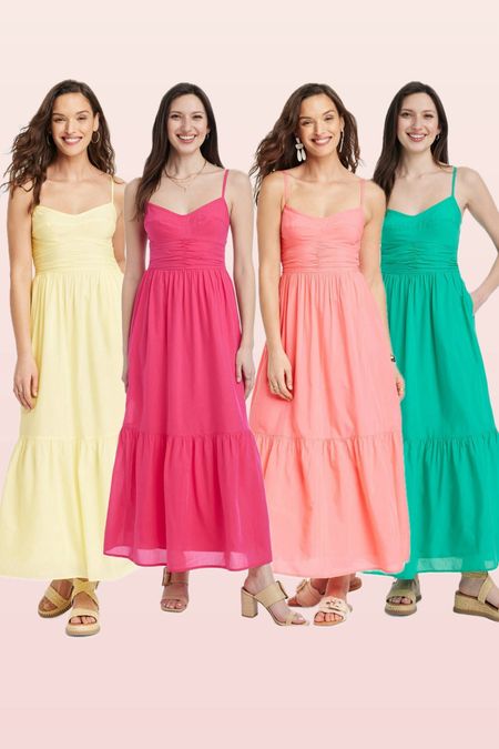 Such a cute sundress! Loving all the colors! 