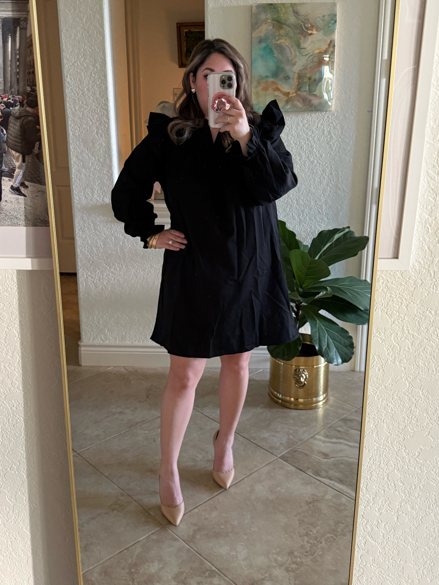 Obsessed with this $15 dress 😍 Shop this look on my LTK.

Dress @shein
Jewelry @canvas_style
Heels @sarahflint_nyc

#stylinbrunette #ootd #lbd #littleblackdress #fashionunder20 
#canvasstyle #sarahflint #heels #workoutfit 

#LTKFindsUnder50 #LTKWorkwear #LTKStyleTip