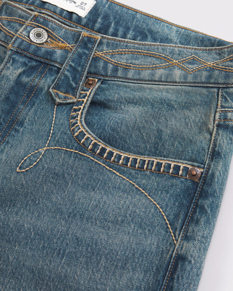 Curve Love High Rise Bootcut Jean | Abercrombie & Fitch (US)