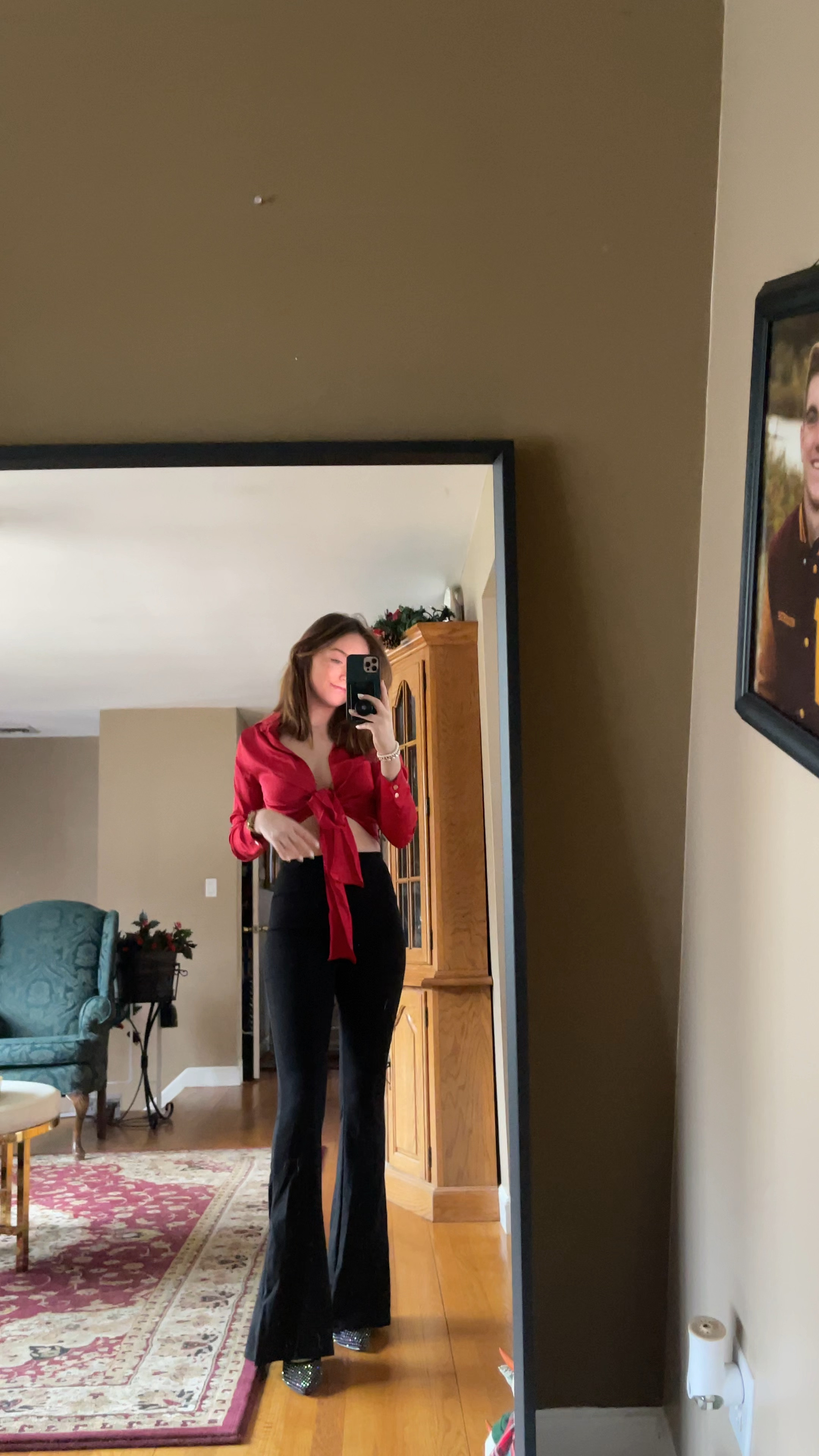 cute date night outfit, perfect for Valentine’s Day ❤️❤️

#LTKMostLoved #LTKSeasonal #LTKVideo