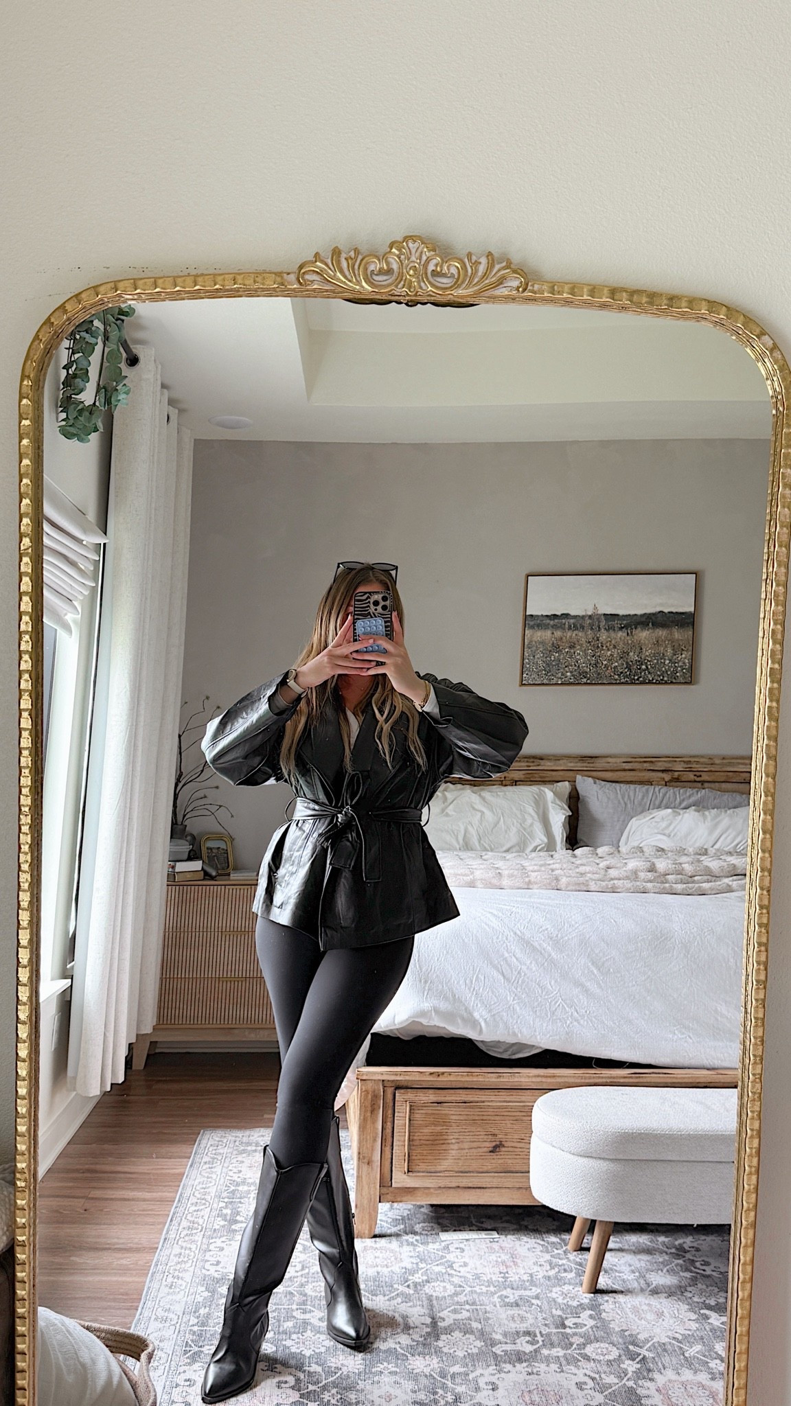 This faux leather jacket instantly gives curves! So chic and perfect for fall! I’m in a meodim