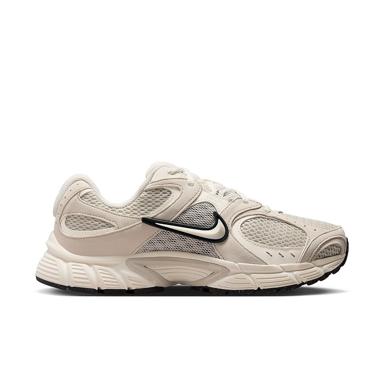 Nike Women's V5 Runner Running Shoes | Academy Sports + Outdoors