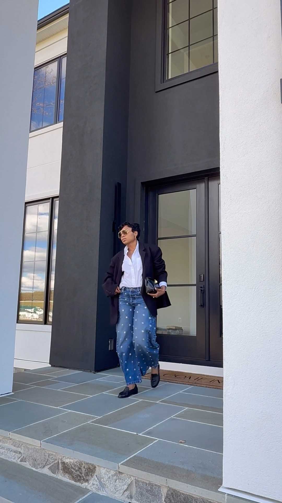 Casual fall outfit - great for Thanksgiving with friends 

Jeans: Awake Mode
Blazer: The Frankie Shop

#LTKOver40 #LTKHoliday #LTKStyleTip