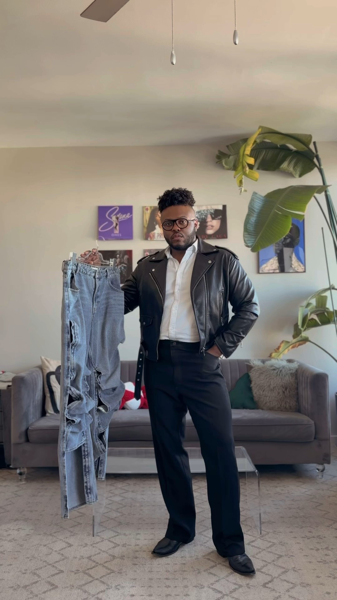 H&M x Glenn Martens wide-leg slit jeans styled three ways 👖
Linked all pieces + affordable alternatives on my LTK.
Follow for more styling breakdowns ✨ #HMxGlennMartens

#LTKMens