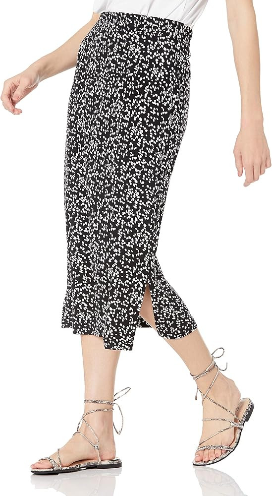 Amazon Essentials Women's Pull-On Knit Midi Skirt (Available in Plus Size) | Amazon (US)