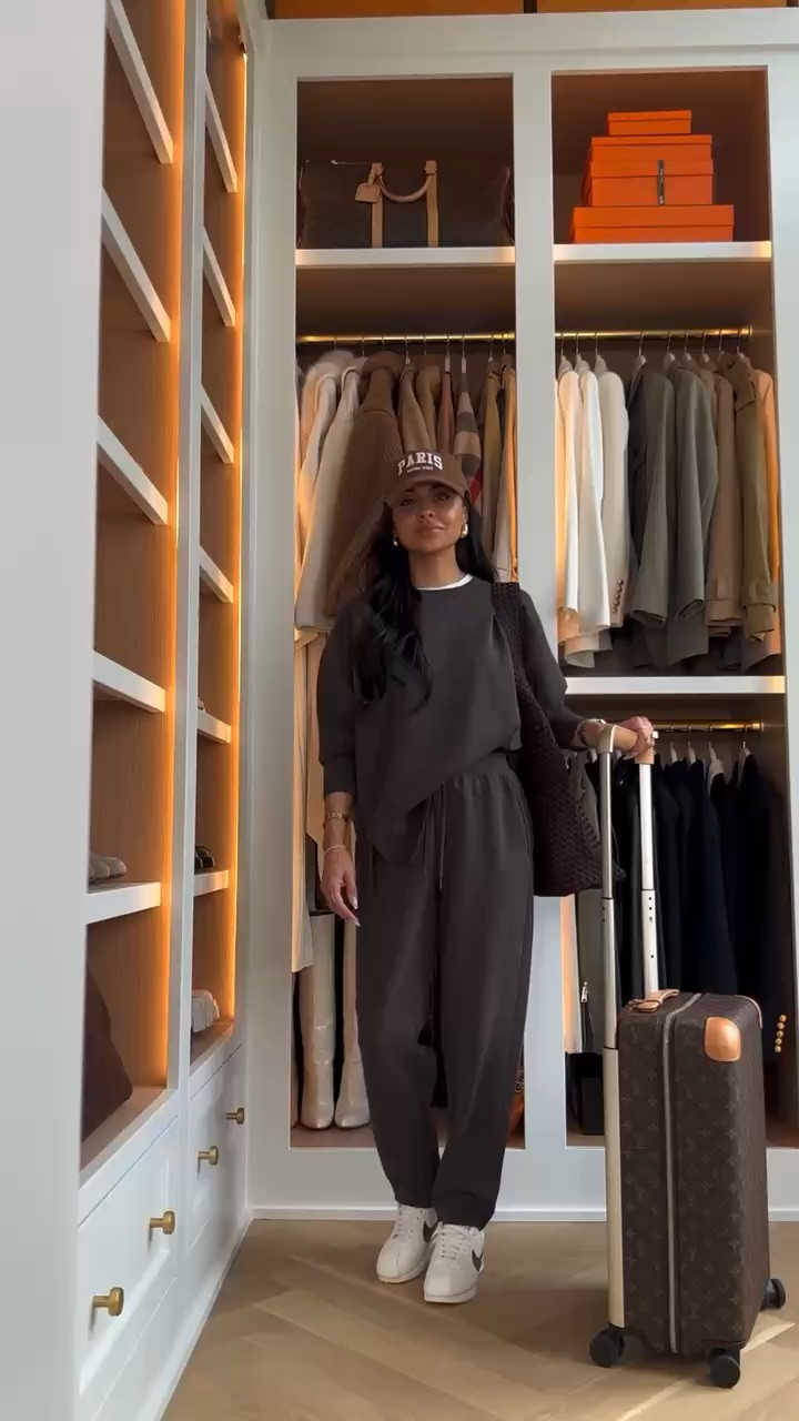 Fall travel outfit
Nordstrom Zella sweatsuit linking the updated version
Nordstrom white tee
Nike Cortez sneakers 
Naghedi braided bag

#LTKTravel #LTKSeasonal #LTKootd