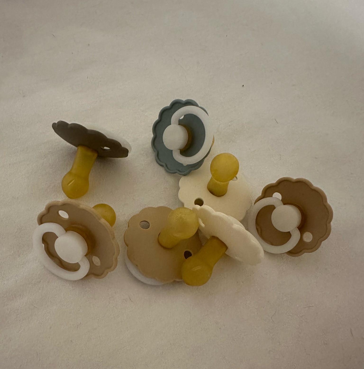 glow in the dark Frigg pacifiers are a game changer for baby 

#LTKbaby #LTKfindsunder50