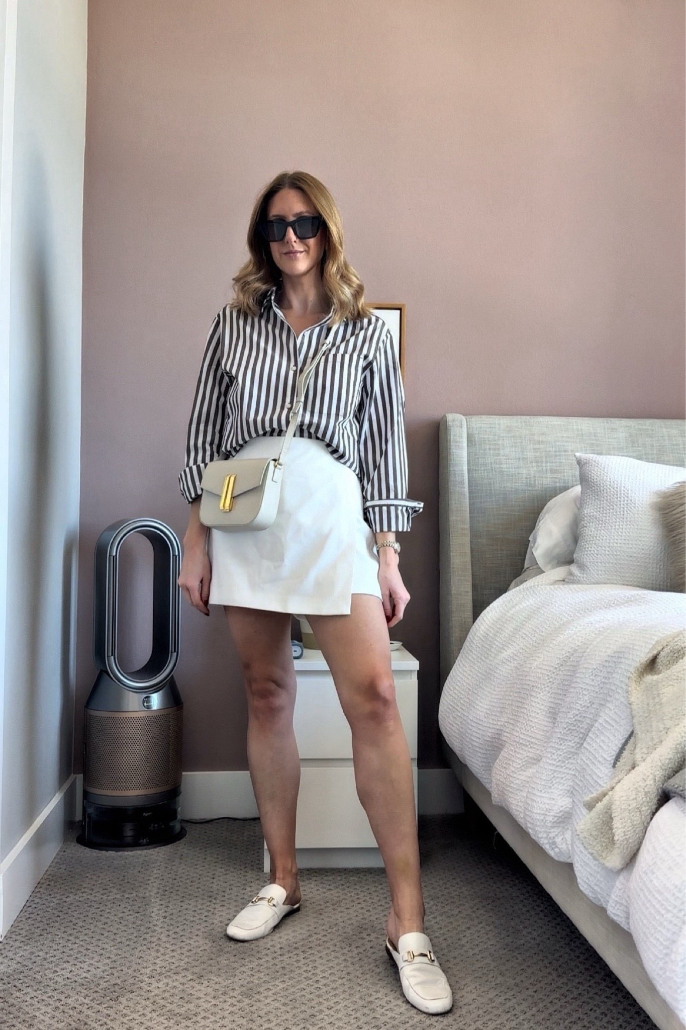 Summer outfit idea 

Skort, button down, Demellier, crossbody, mules 


#LTKootd #LTKgrwm #LTKdayinmylife
