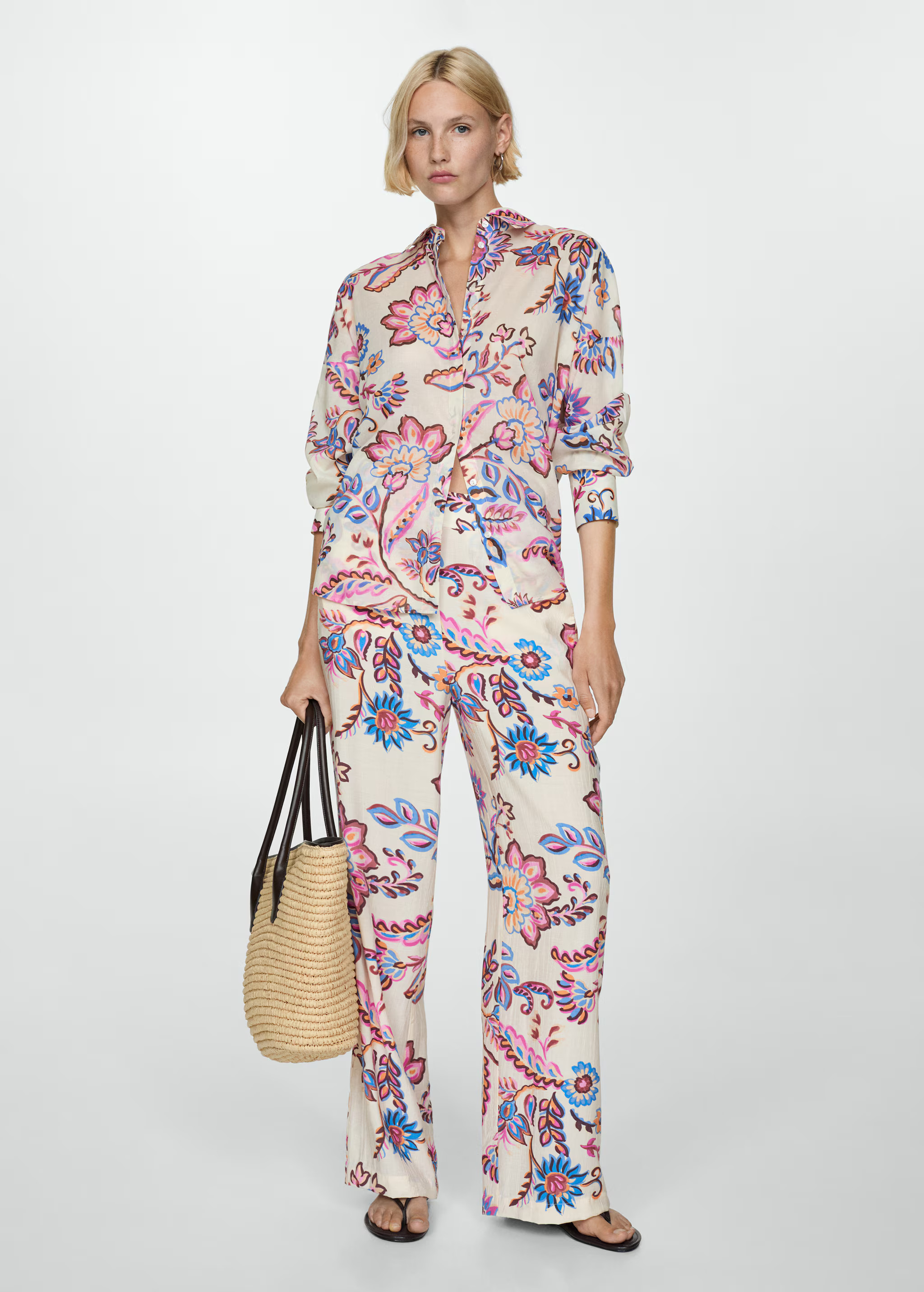 Flowy floral print shirt - Woman | MANGO USA | MANGO (US)