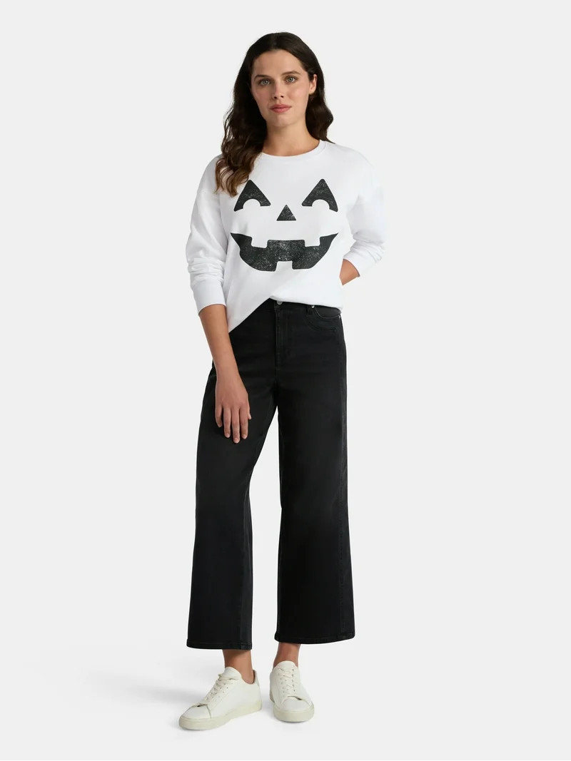 Women's Halloween Good Face Graphic Fleece Sweatshirt from Way to Celebrate, Sizes S-3XL | Walmart (US)
