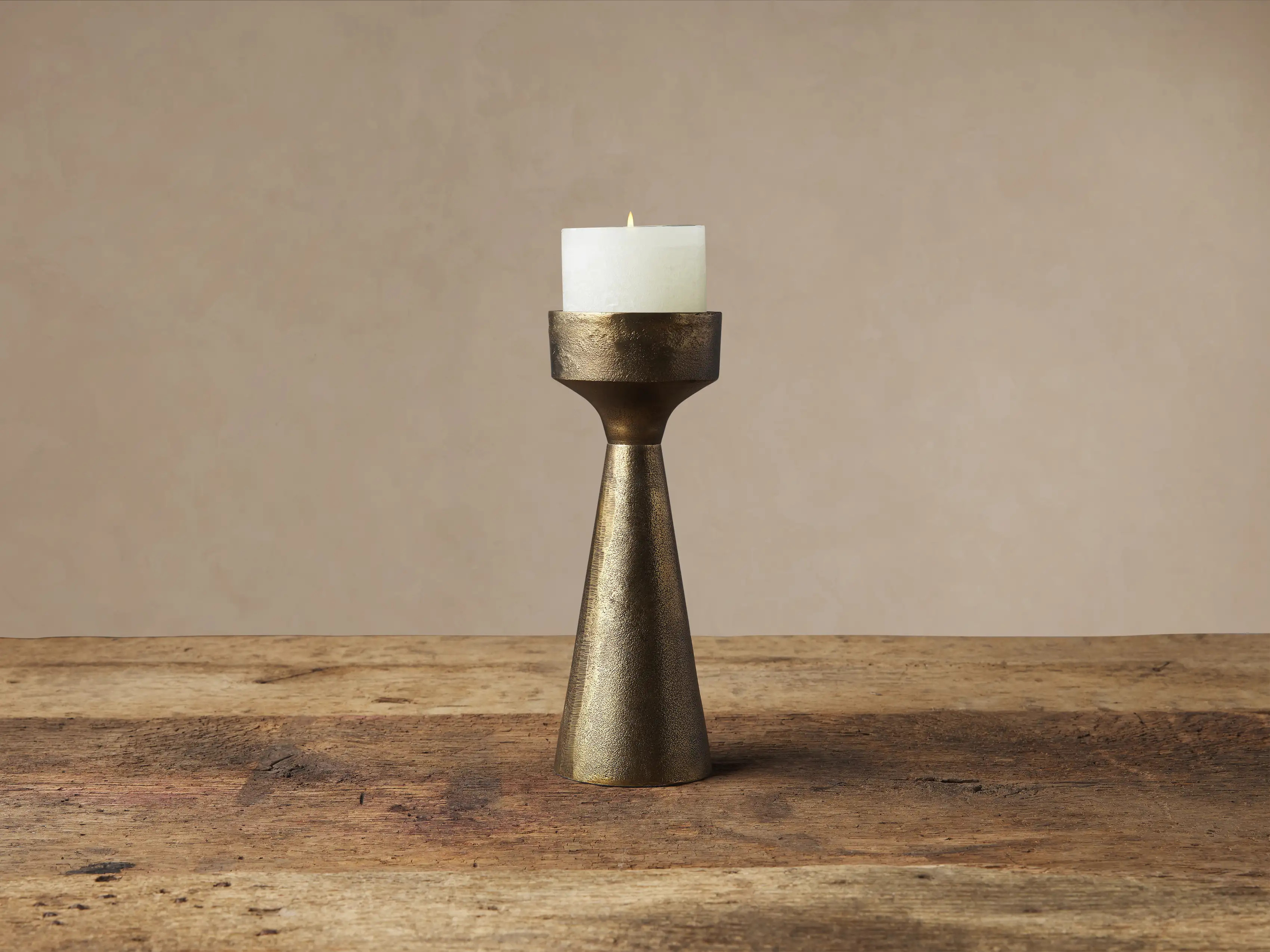 Ren Pillar Holder | Arhaus