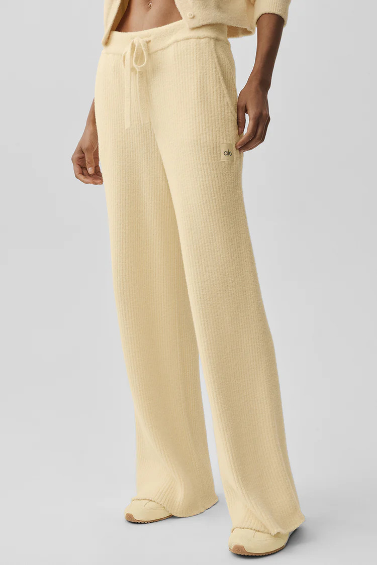 Snuggle Up Sweater High-Waist Wide Leg Pant | Alo Yoga (US)
