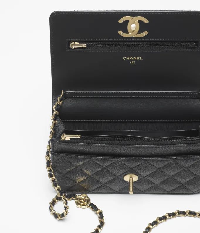 Wallet on chain - Grained shiny calfskin & gold-tone metal, black — Fashion | CHANEL | Chanel, Inc. (US)