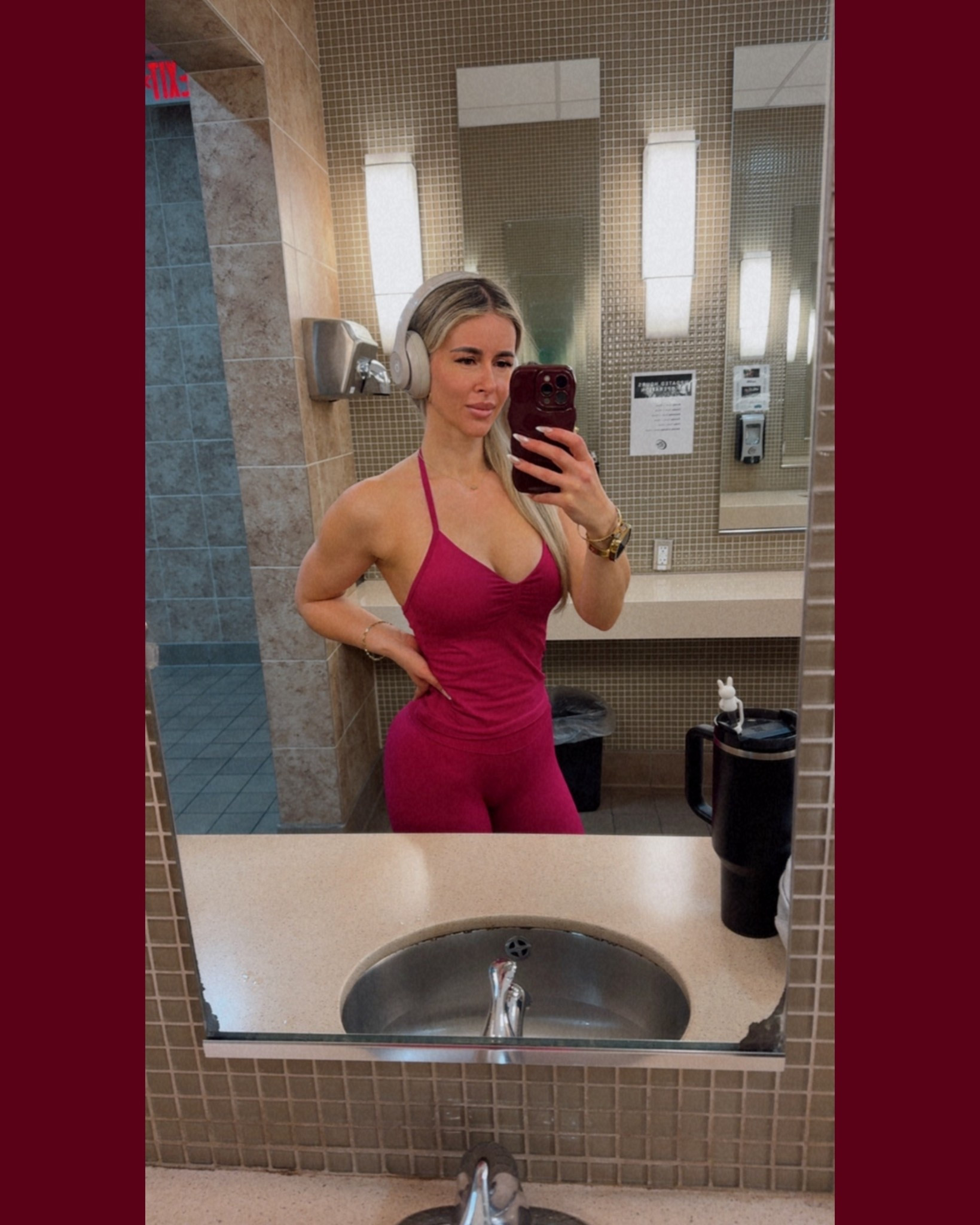 Amazon workout set! Sz small, compression is great, not see through. 

#LTKootd #LTKActive #LTKfitnessgoals