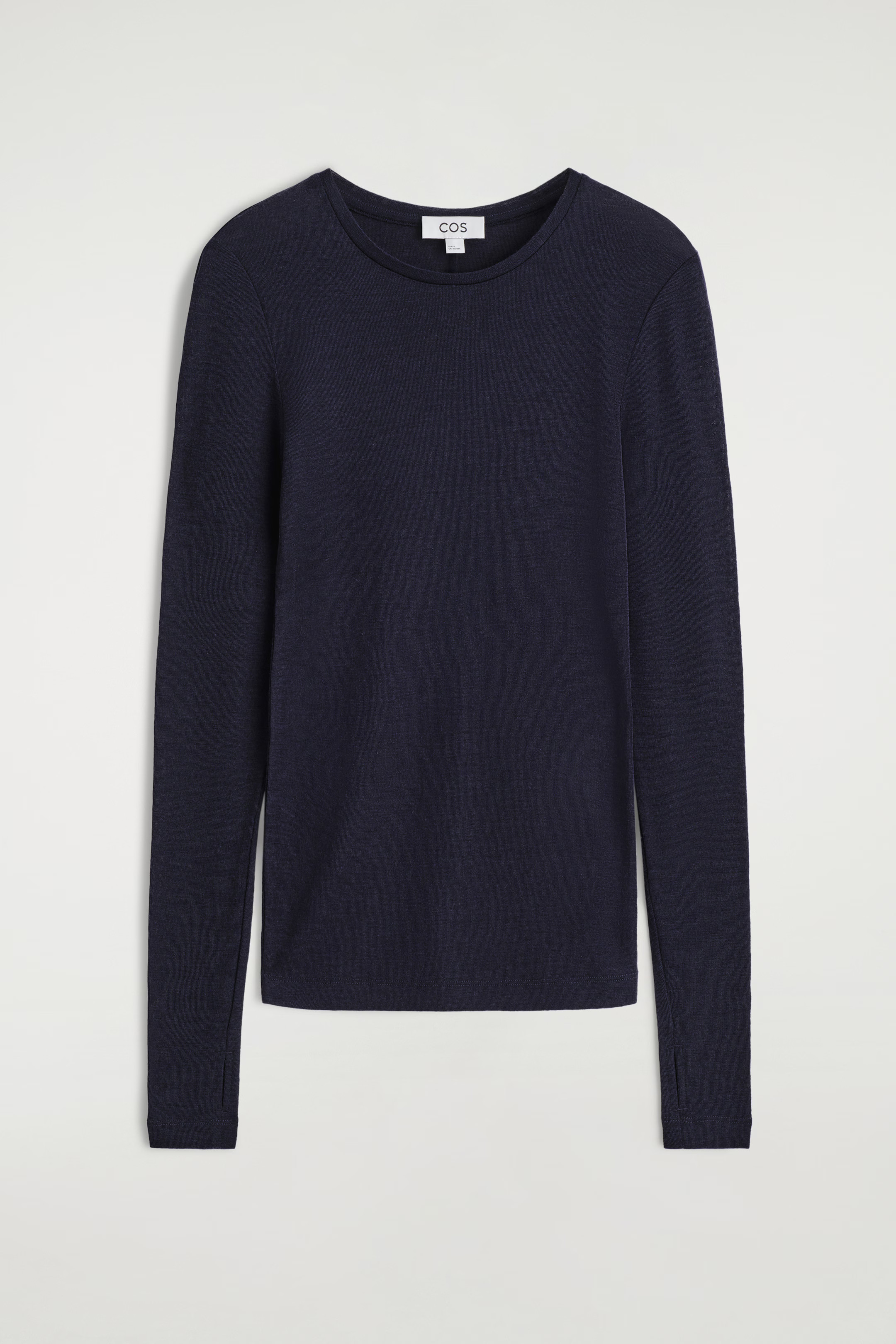 SCHMAL GESCHNITTENES OBERTEIL AUS MERINOWOLLE | H&M (DE, AT, CH, NL, FI)