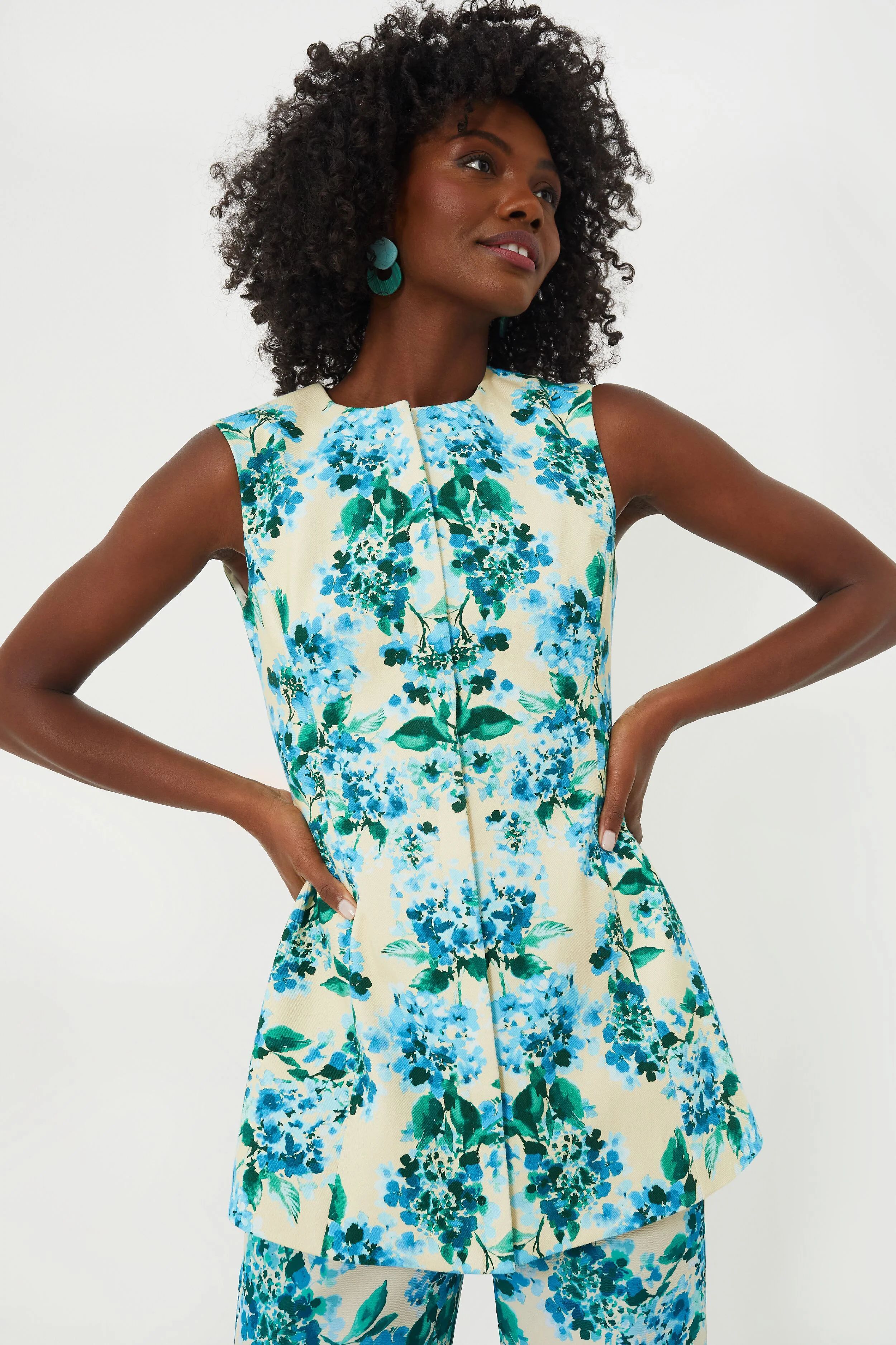 Water's Edge Hydrangea Rhoda Tunic Top | Tuckernuck (US)