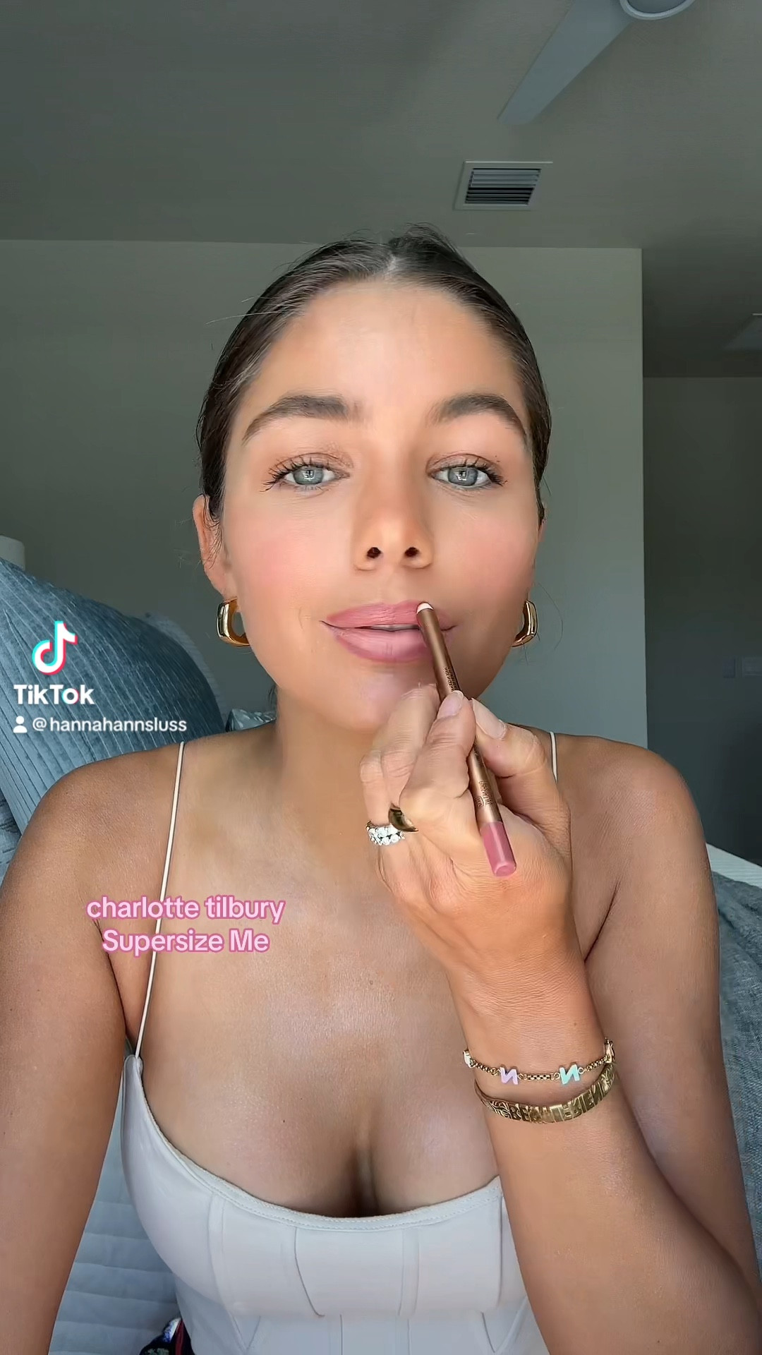 Game day lip routine! 💓💄💋