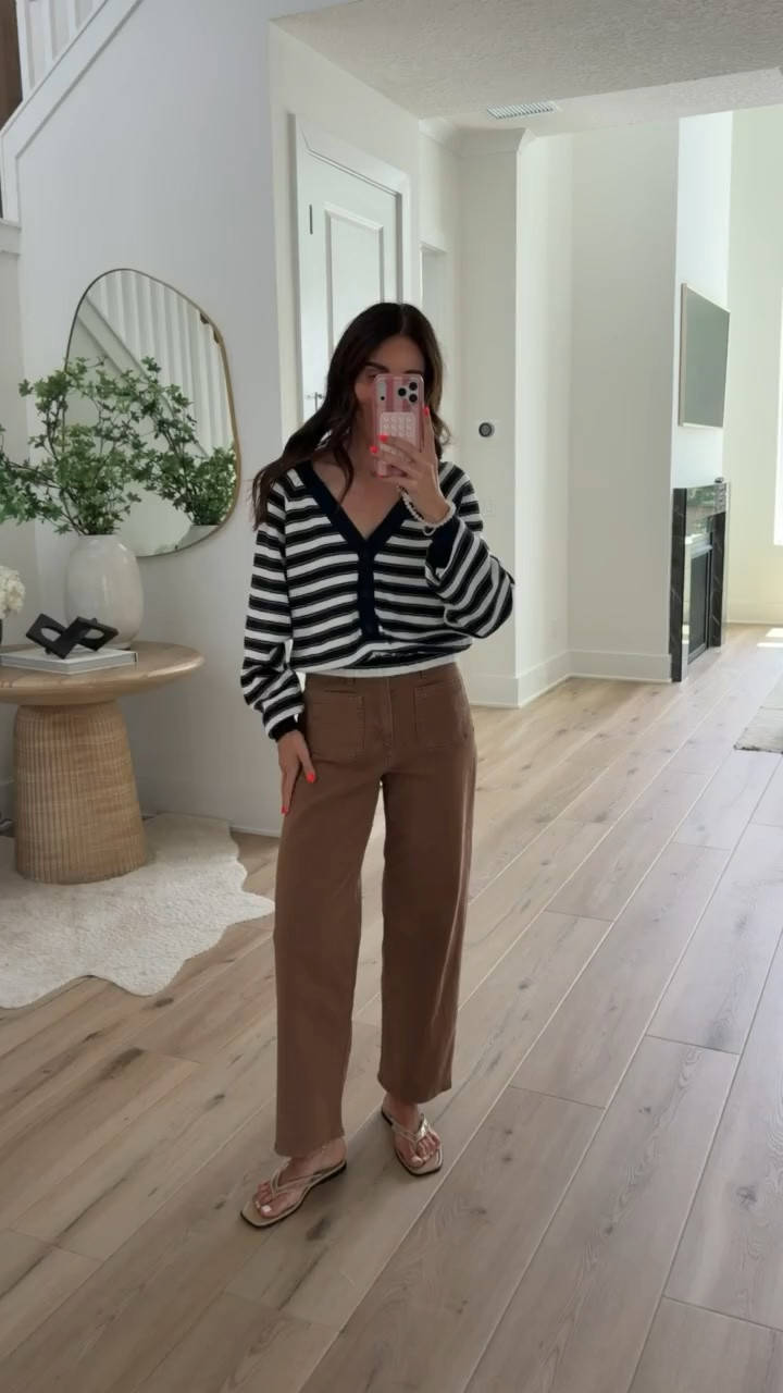 This cardigan is one of those pieces you’ll wear far beyond fall. The relaxed fit layers easily without feeling bulky, and these brown pants have become one of my favorite alternatives to denim when I want to look a little more put together while staying comfortable.

Size 2 jeans, S cardigan 

striped cardigan, brown pants, fall outfit, casual workwear, transitional fashion, neutral outfit, everyday style, office outfit, capsule wardrobe, chic basics, annabrstyle

#LTKootd #LTKOver40 #LTKSeasonal