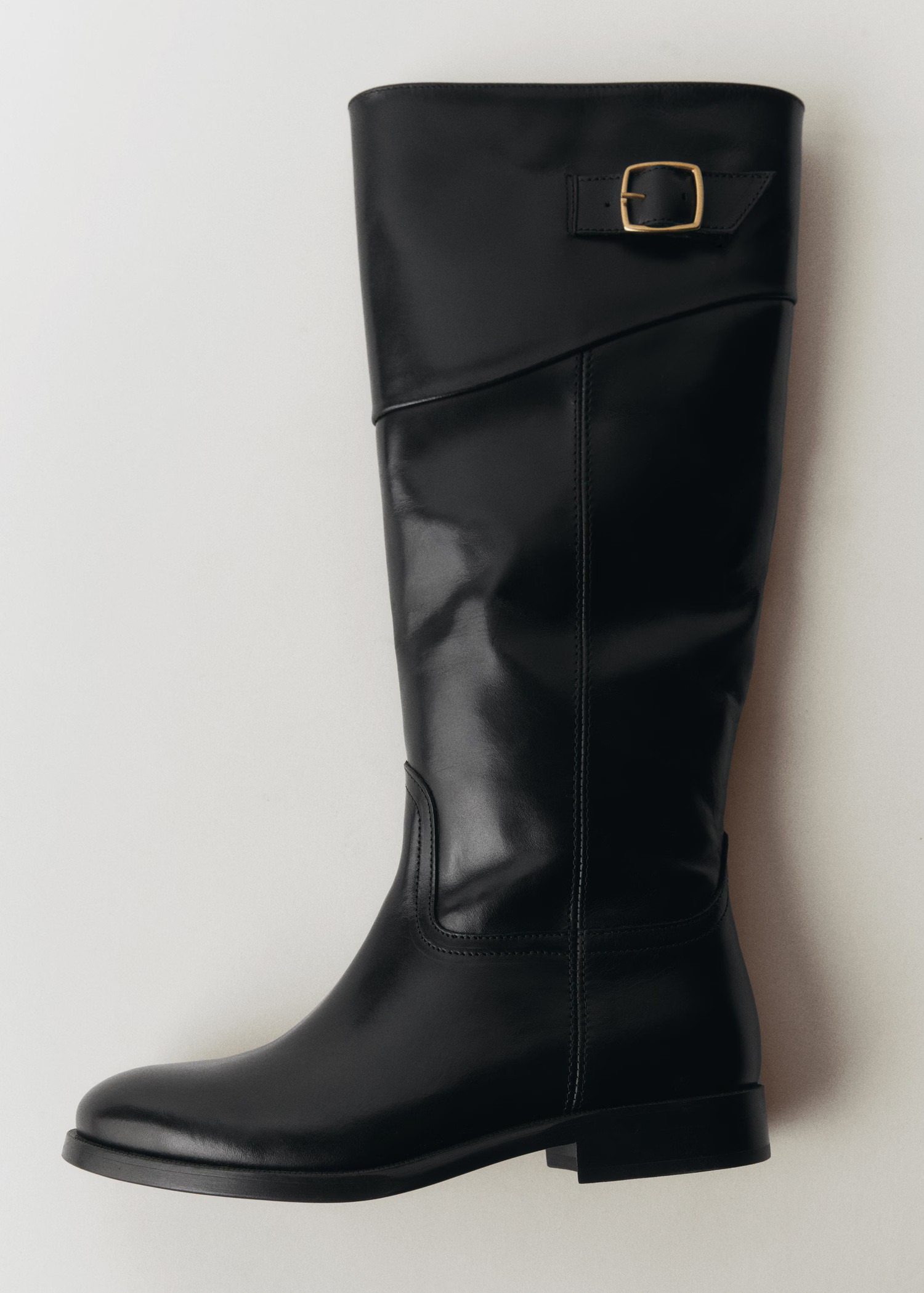 Buckles leather boots | MANGO (US)