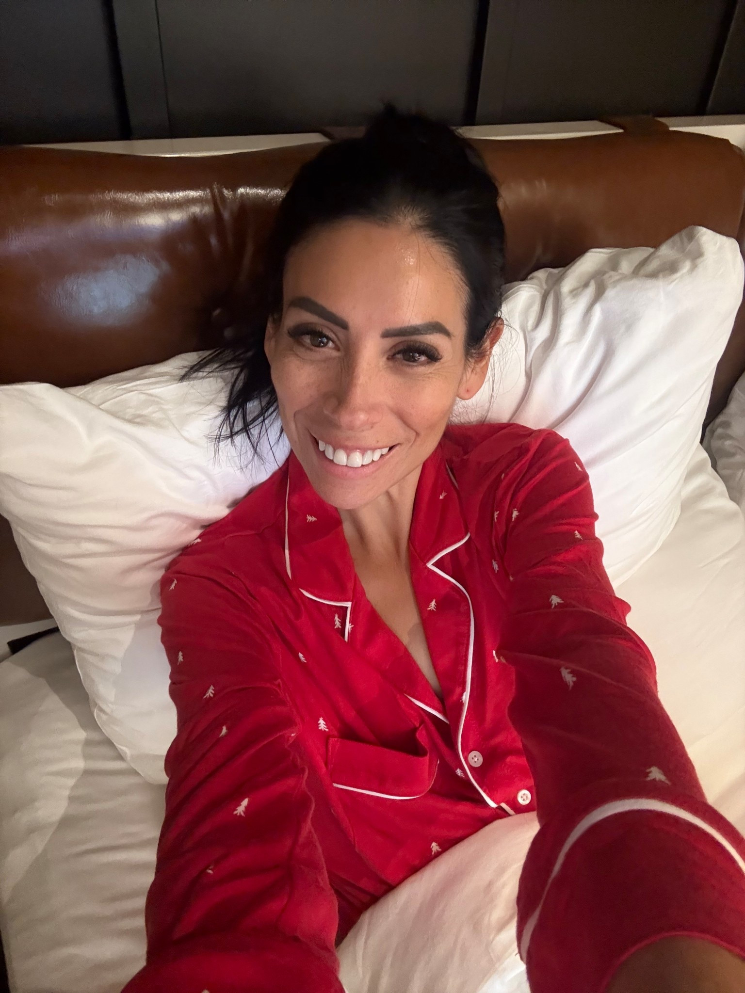 Best pj’s! They only have two prints left but they are $21!!! Get them both! 

#LTKHoliday #LTKGiftGuide #LTKSeasonal