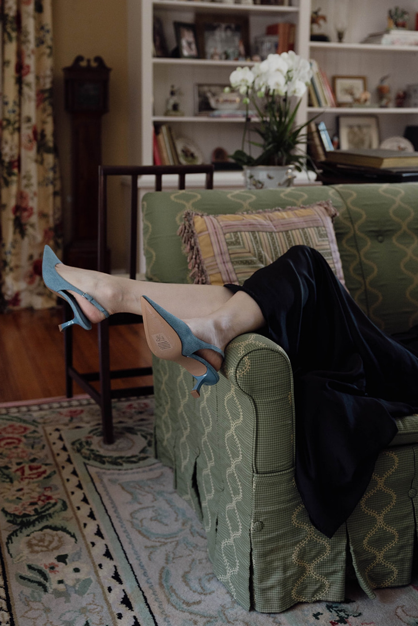 A pair of denim heels is a wardrobe staple that transition season to season and create a timeless, elegant look to any outfit. 

Paired here with a black satin dress for cocktail hour, not even scratching the surface on how I plan to style these throughout the year. 

Comfortable heels, everyday shoe, denim heels, work wear, wedding guest shoes, casual heels, day to night 



#LTKWorkwear #LTKShoeCrush #LTKStyleTip