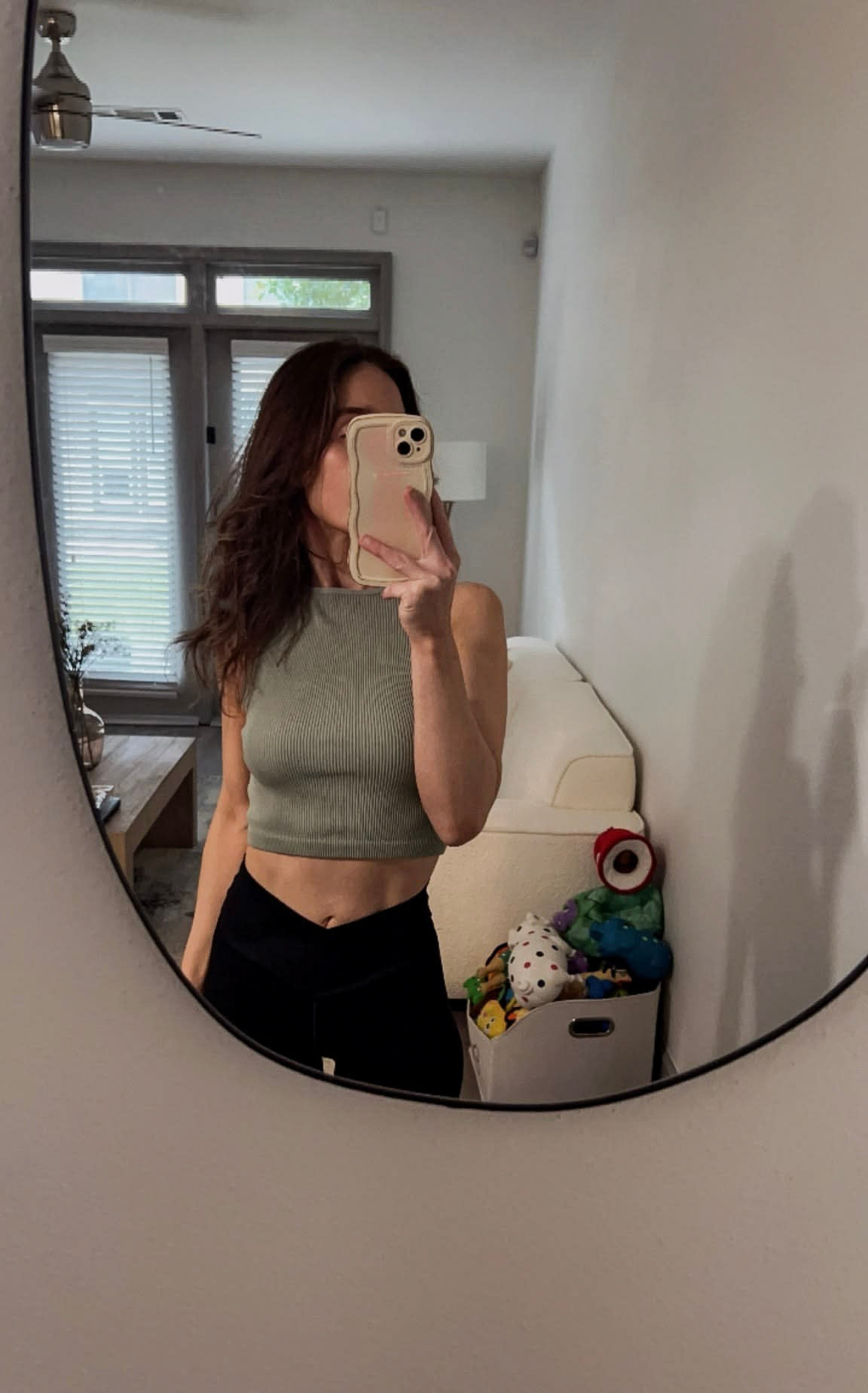 Simple, comfy, and cute 💚


 

#LTKPetite #LTKootd #LTKActive