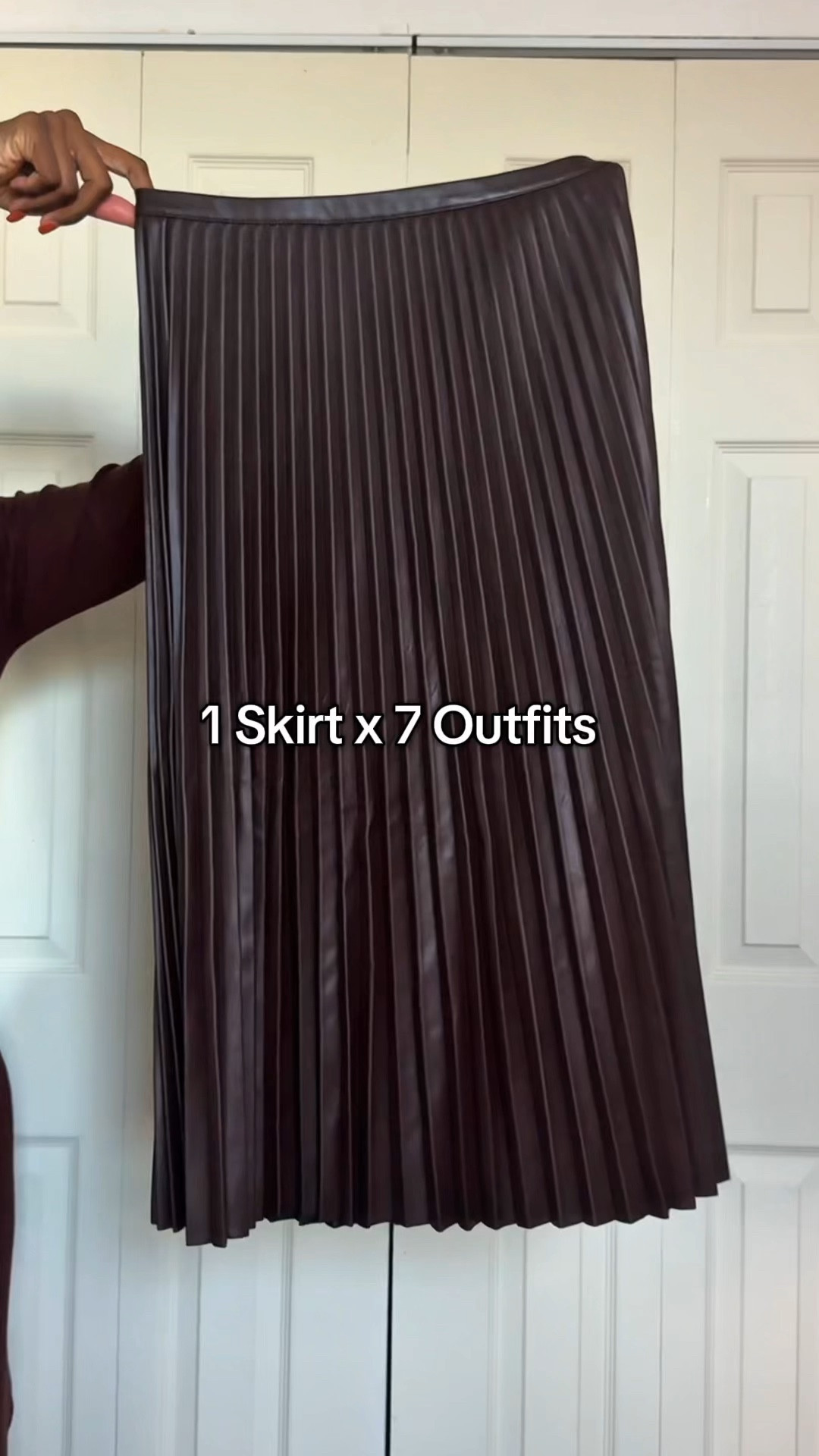 This skirt is hands down one of my favorite fall purchases 🍂. Instead of another shopping spree, sometimes all you need is a little creativity! ✨ Watch me maximize my wardrobe by styling 5 unique looks with this skirt as the star. Which look is your fave?
#fallootd #fallstyle #fallfashion


#LTKFindsUnder50 #LTKStyleTip #LTKWorkwear