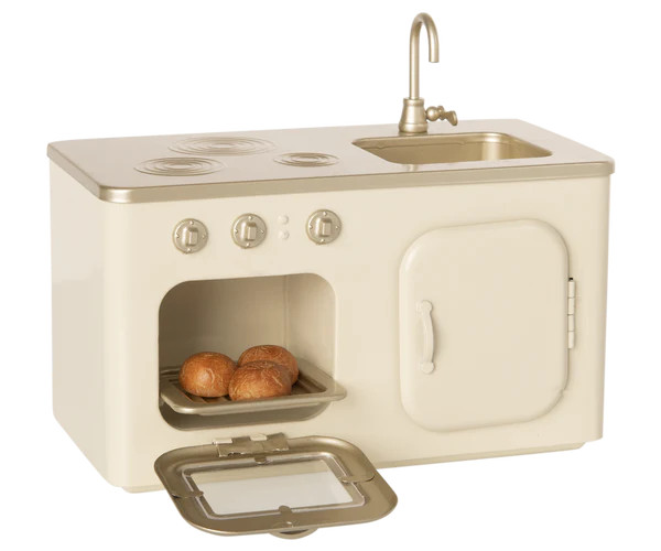 Vintage Miniature Kitchen | MailegUSA