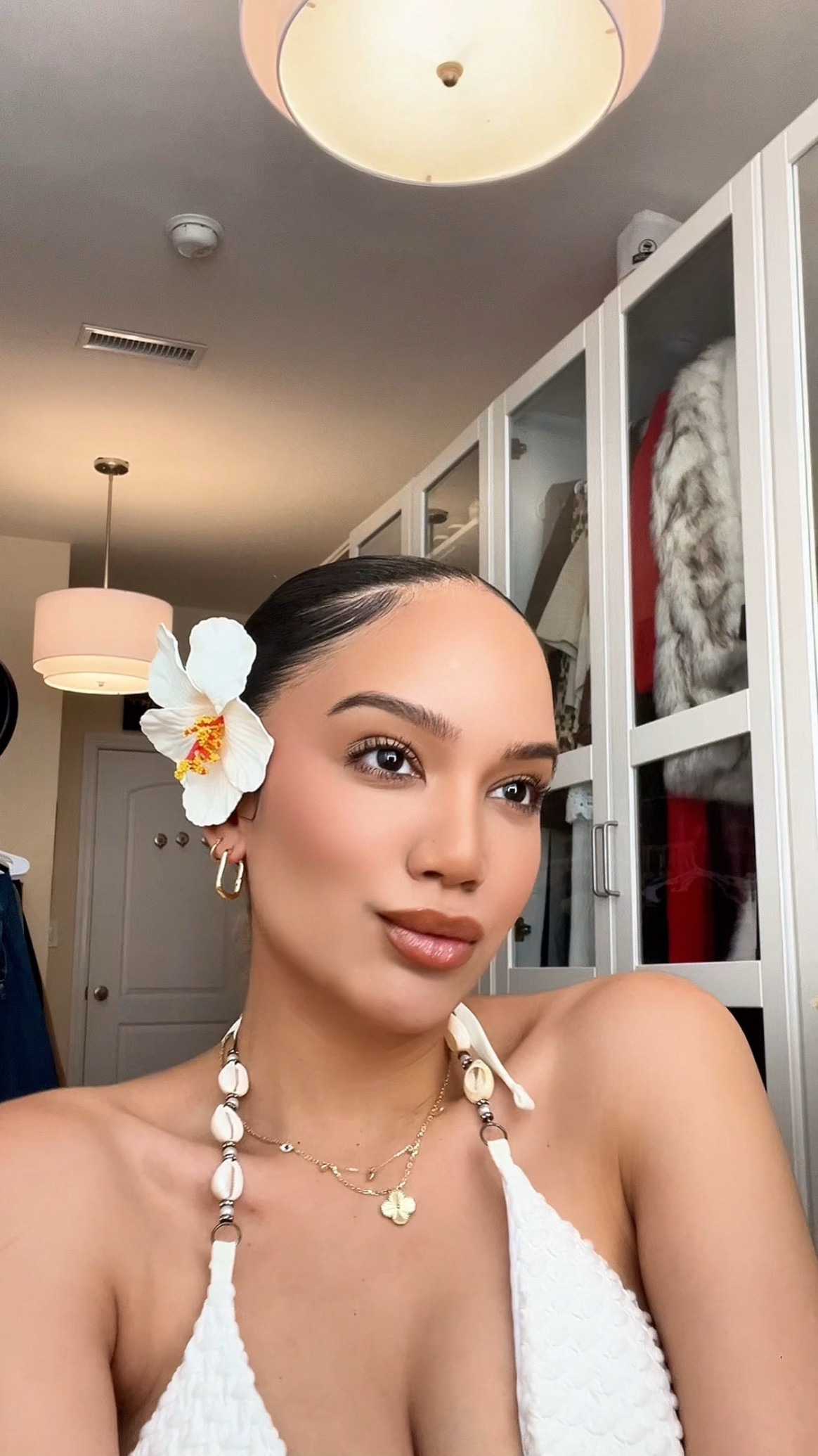5 minute makeup with 5 products from MERIT BEAUTY #ltkbeauty 

#LTKFindsUnder100 #LTKStyleTip