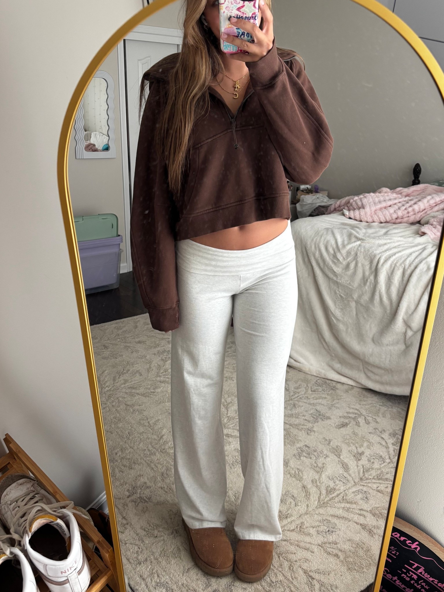 fall outfit idea for back to school with a brown hoodie! 



#LTKTravel #LTKSeasonal #LTKautumn