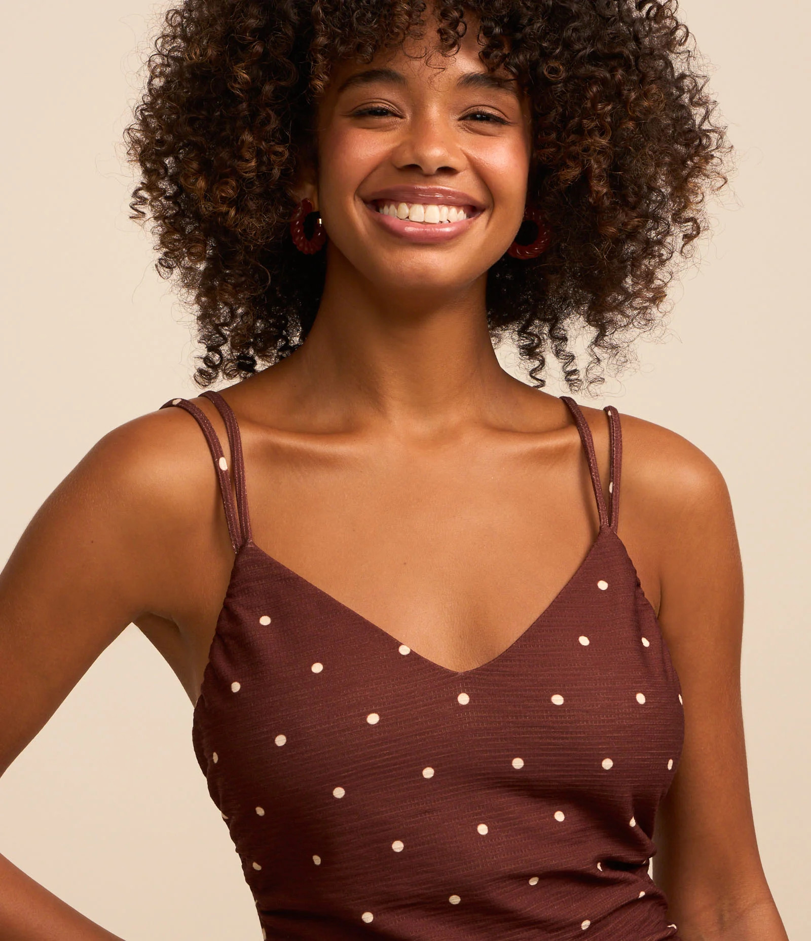 Vestido New Midi Texturizado Poá com Alcinhas Duplas Marrom - Lojas Renner | Renner (BR)