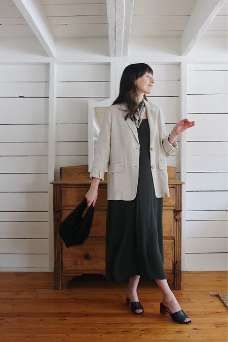 Relaxed Linen Blazer 3 Ways - Look 2

Linen Blazer - TTS - I sized up to M for more room - STYLEBEE20 for 20% Off (via link on blog)

Silk Slip - TTS

Mules - Old Nisolo - Similar linked 

Bag is Hackwith Design House - Linked on blog 

Silk Scarf is old 