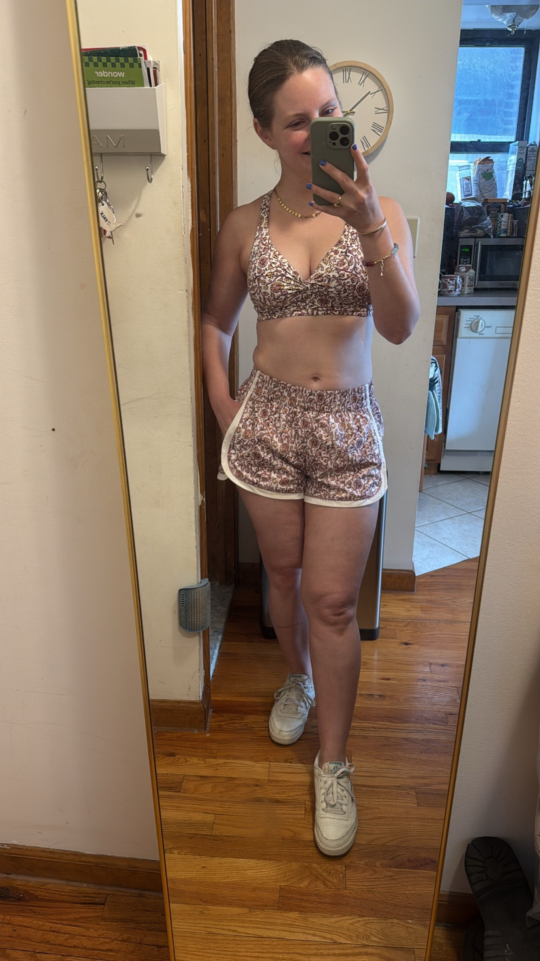 So in love with his new workout set from Target. It actually makes me want to work out which is not an easy thing to do! Wearing a S in the top and an XS in the shorts.

#LTKselfcare #LTKootd #LTKfitnessgoals