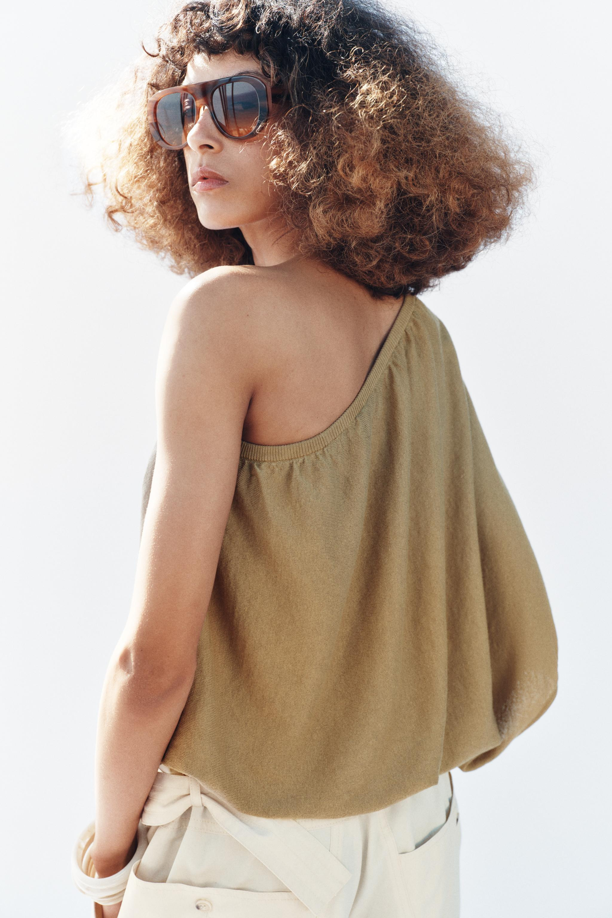 ASYMMETRIC KNIT TOP | Zara US