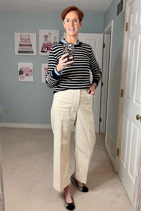 Loving this stripe sweater with wide leg corduroy pants.

Anthropologie pants, rails shirt, nordstrom sweater, Vionic shoes

Fall outfit, strip sweater, wide leg corduroy pants, comfortable shoes

#LTKFind #LTKSale #LTKstyletip