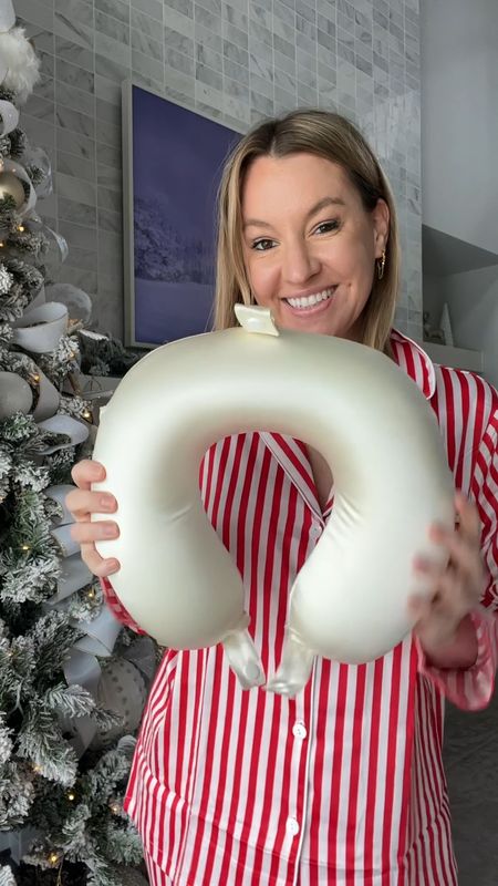 Obsessed with this silk travel pillow! It’s too good.

#LTKHoliday #LTKGiftGuide #LTKtravel