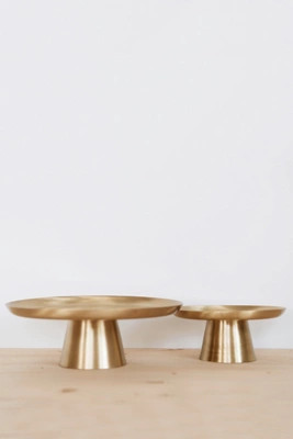 Roan Iris Brass Cake Stand | Anthropologie (US)