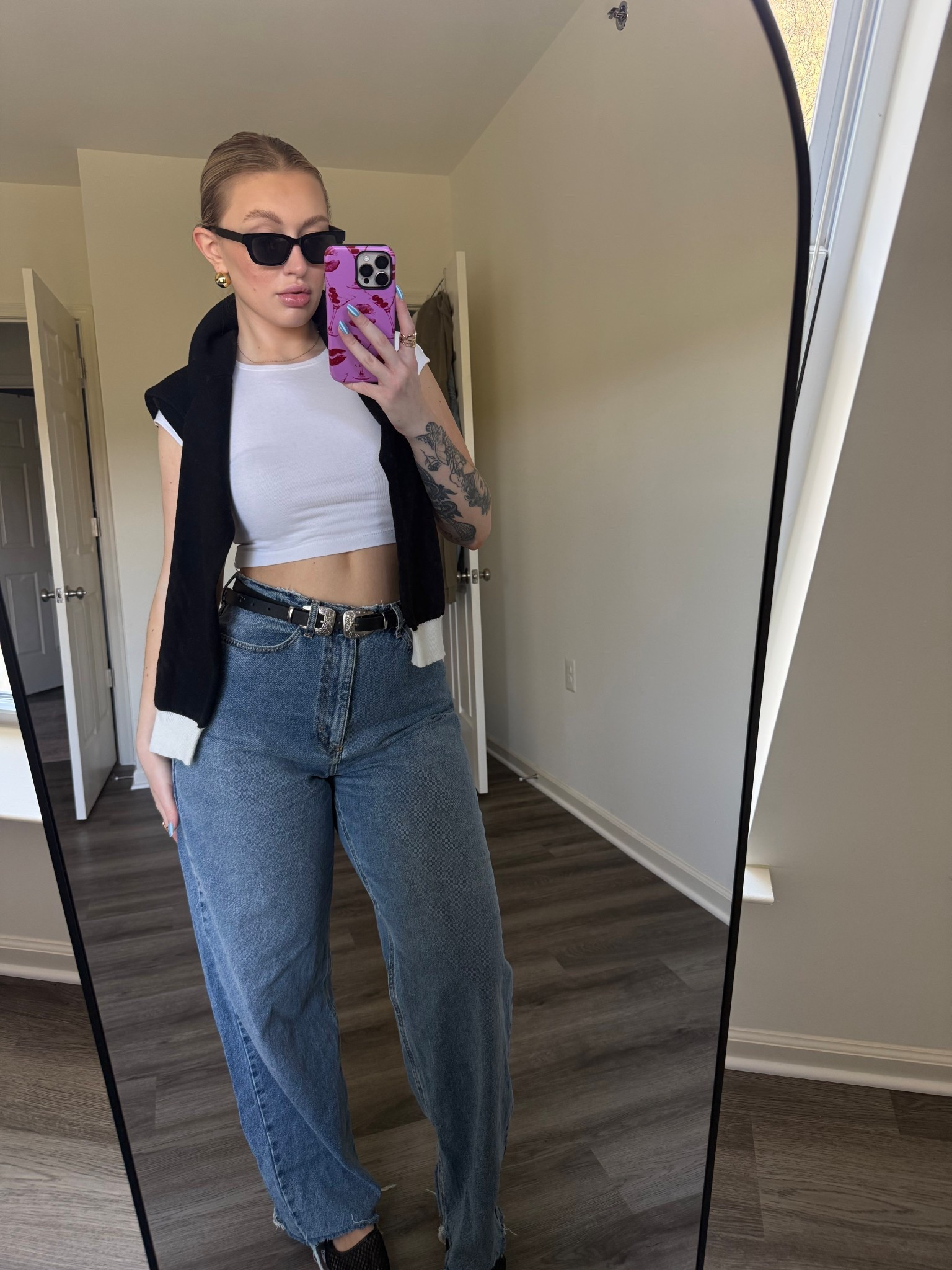 Jeans are Khy high waisted jeans! White cropped baby tee is from Zara 

#LTKTall #LTKootd