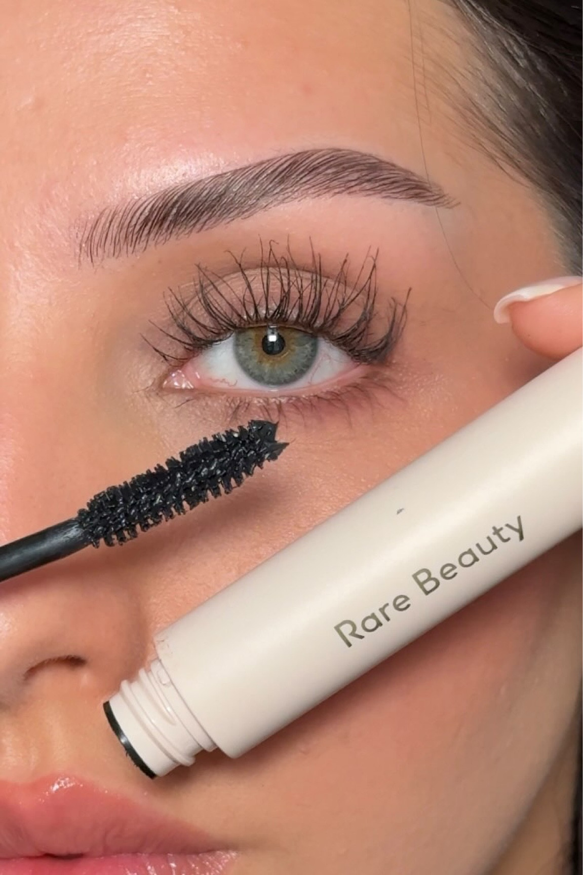 Mascara Monday - what mascara shall I review next??

Used to love the @rarebeauty Perfect Strokes Mascara, but it’s not quite the same for me anymore. While the dramatic before-and-after is still impressive, it gives my lashes a bit of a spidery look now. Giving it a 6/10.

It does have a lots of pros like : longevity, it doesn’t smudge or flake. It’s a really nice black formula that easily grips onto the lashes.

RRP £21

What do you think of it?

Also I always curl my lashes before applying mascara 👌🏼

Please do not use/repost my content 

 #MascaraReview #RareBeauty #BeautyReview #mascaramonday #makeup #beauty #lashes