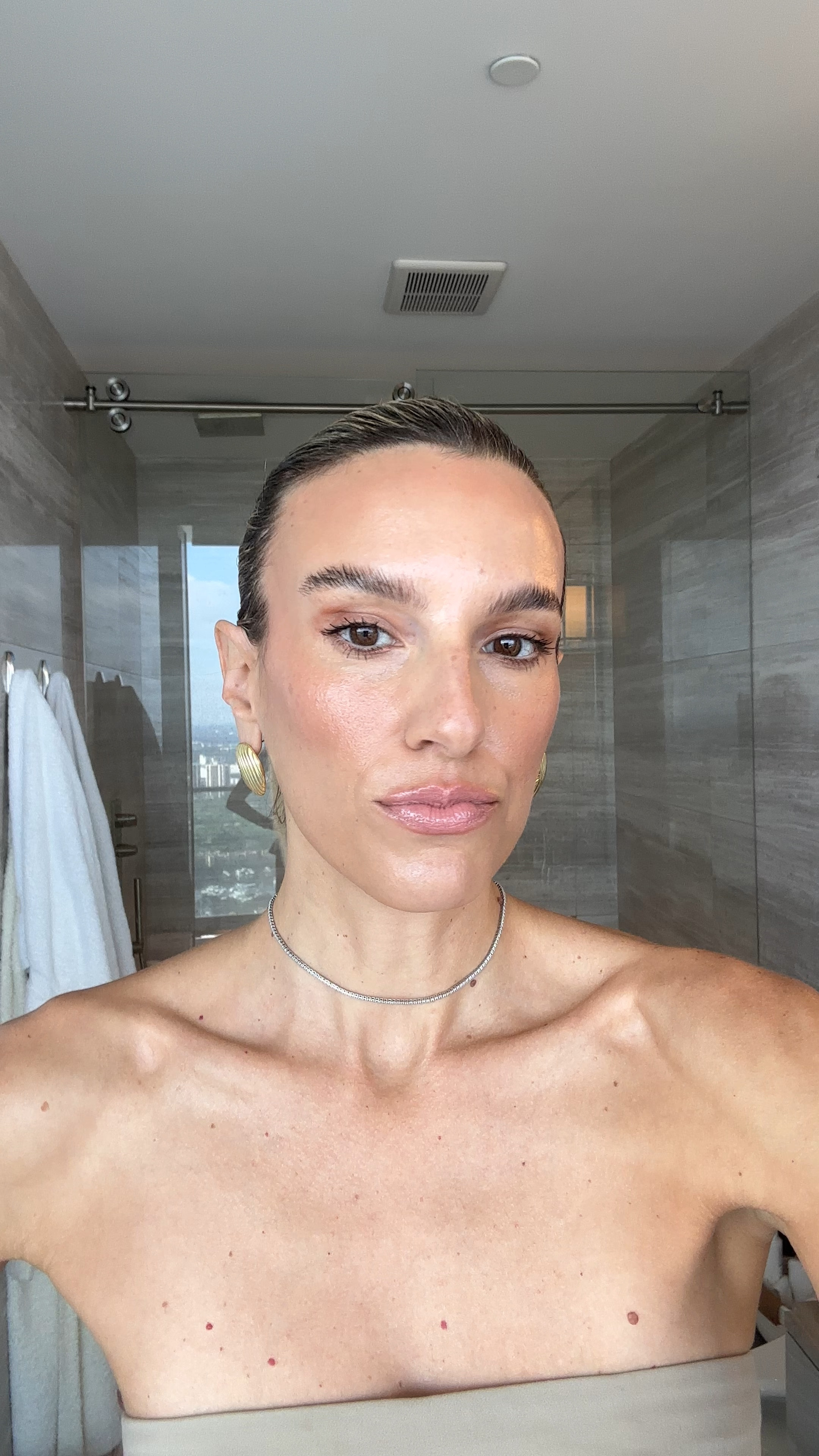 Sharing some of my must have beauty products on sale for cyber Monday. 

Holiday makeup, beauty, glowing skin, gift guide, gift guide for her, gifts for herr

#LTKCyberWeek #LTKbeauty #LTKGiftGuide