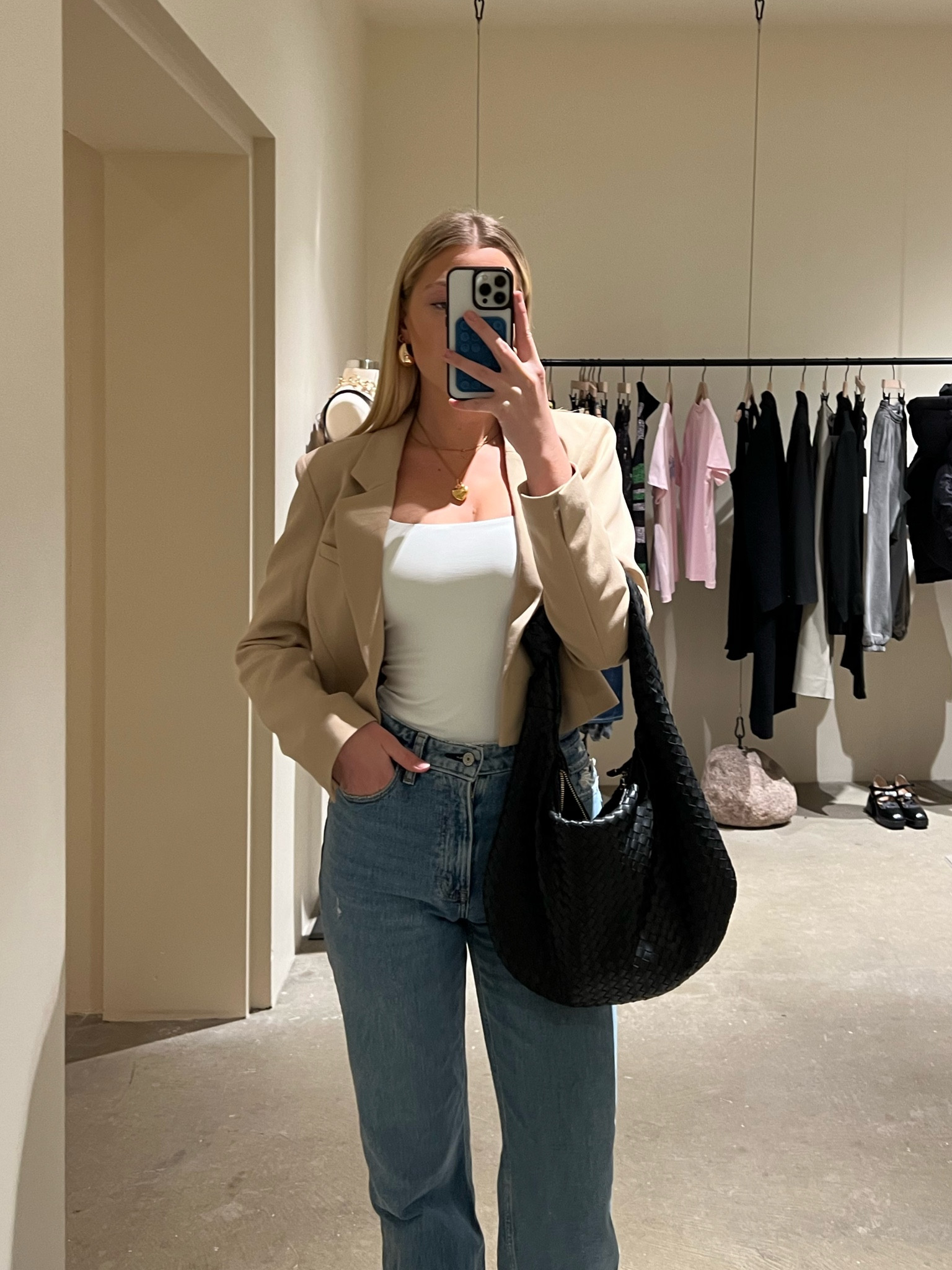 You can never go wrong with a blazer + Jean situation🖤 #abercrombie #blazer #jeans #abercrombiejeans #anthropologie #bag #purse

#LTKstyletip #LTKfindsunder100 #LTKitbag