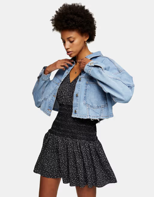 Topshop cropped Denim jacket in blue | ASOS (Global)