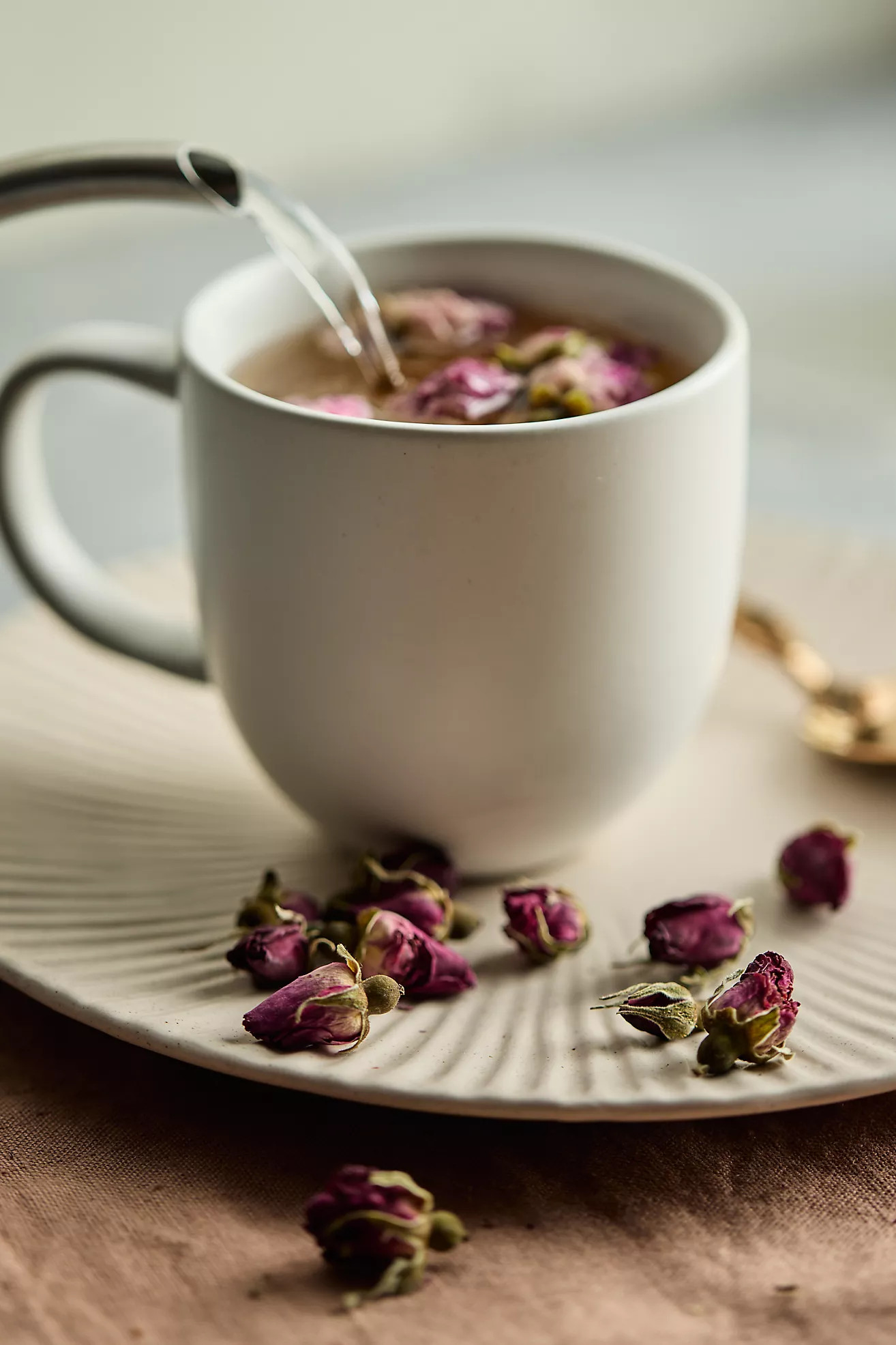 The Qi Single Origin Rosebud Tea | Anthropologie (US)