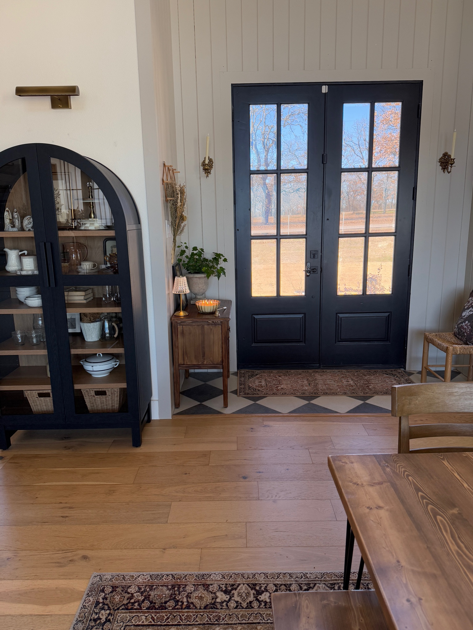 Entryway hutch & decor 

#LTKHome